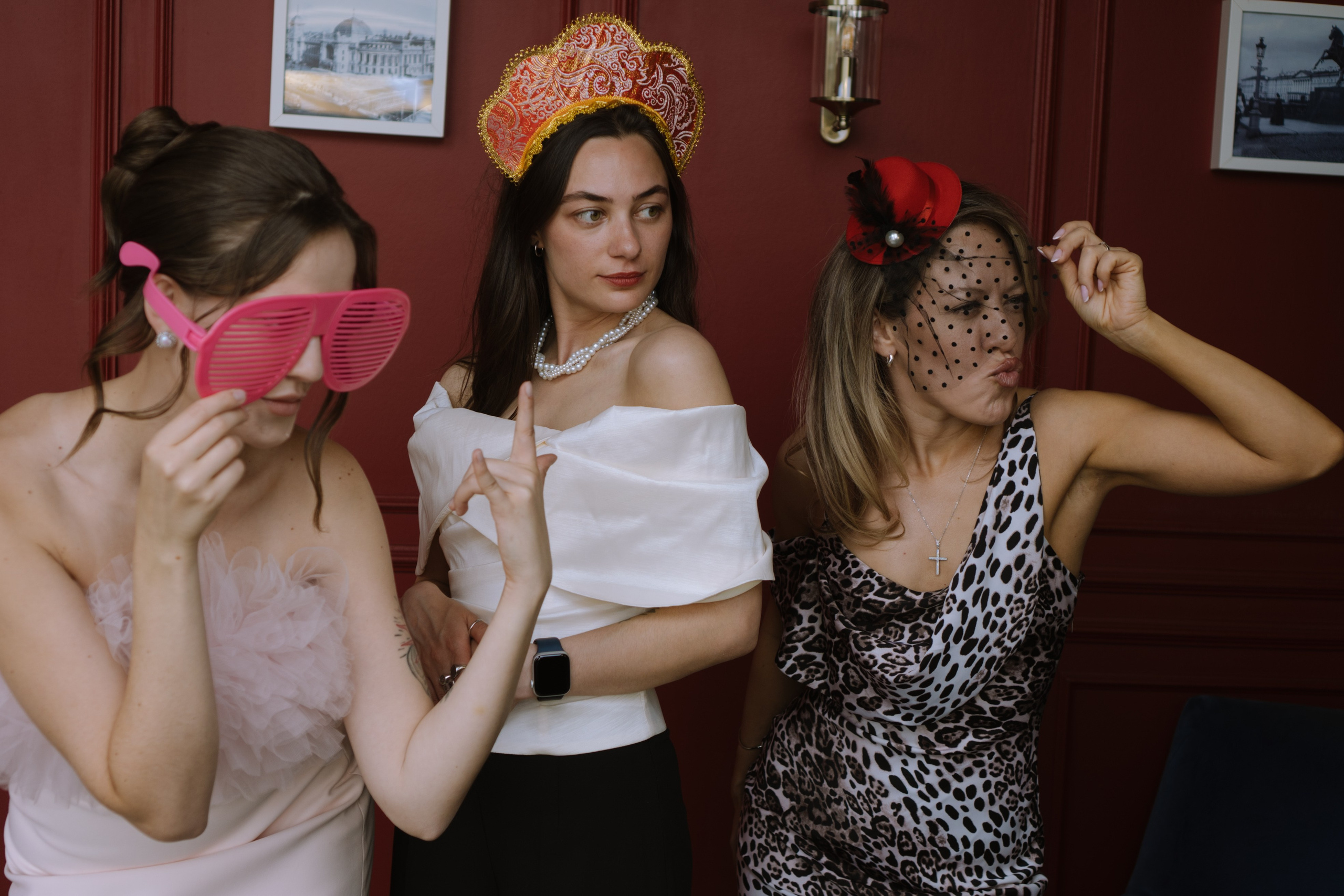 СВАДЕБНЫЙ БАНКЕТ НА ВЛАДИМИРСКОЙ В САНКТ-ПЕТЕРБУРГЕ (КАМЕРНАЯ СВАДЬБА). Профессиональный фотограф, Санкт-Петербург — Виктория Богомолова