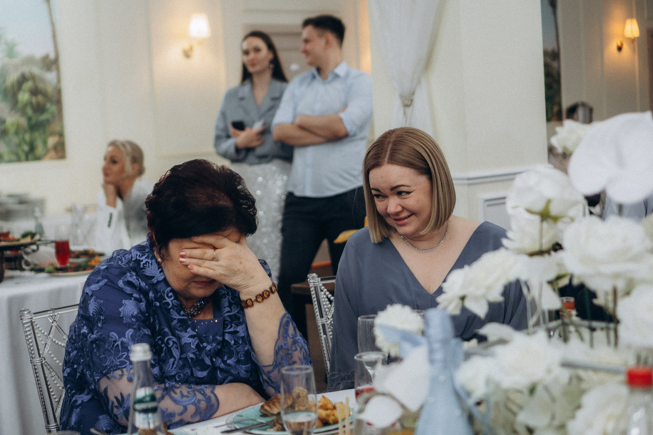 СВАДЕБНАЯ СЬЕМКА СБОРОВ В ОТЕЛЕ И ВЫЕЗД НА ЦЕРЕМОНИЮ (СНЯТО В СИБИРЕ В НИЖНЕВАРТОВСКЕ). Профессиональный фотограф, Санкт-Петербург — Виктория Богомолова