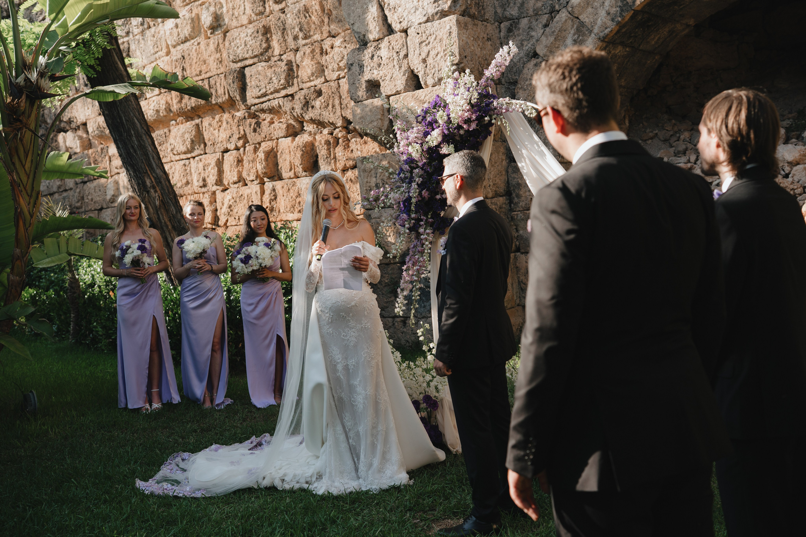 Casa Sur. Wedding & Documentary Photographer based in Nuremberg — available across Europe & Turkey | Vitalii Nasonov