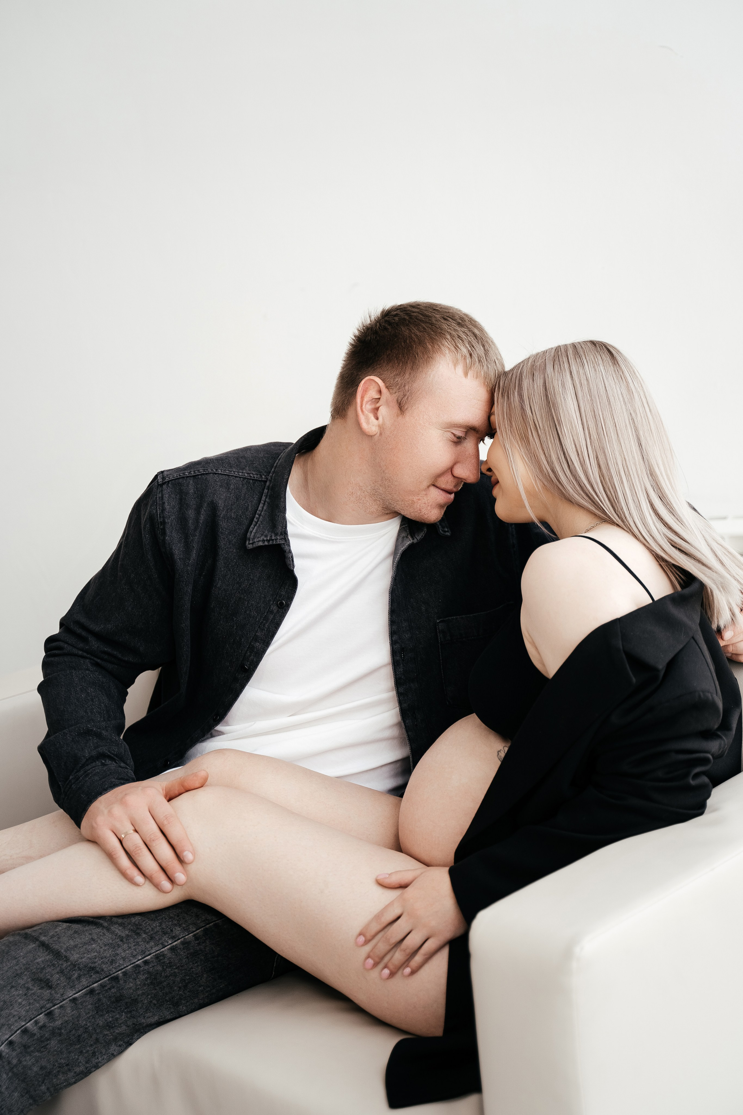 Саша и Алёна. Моменты и истории о вас настоящих