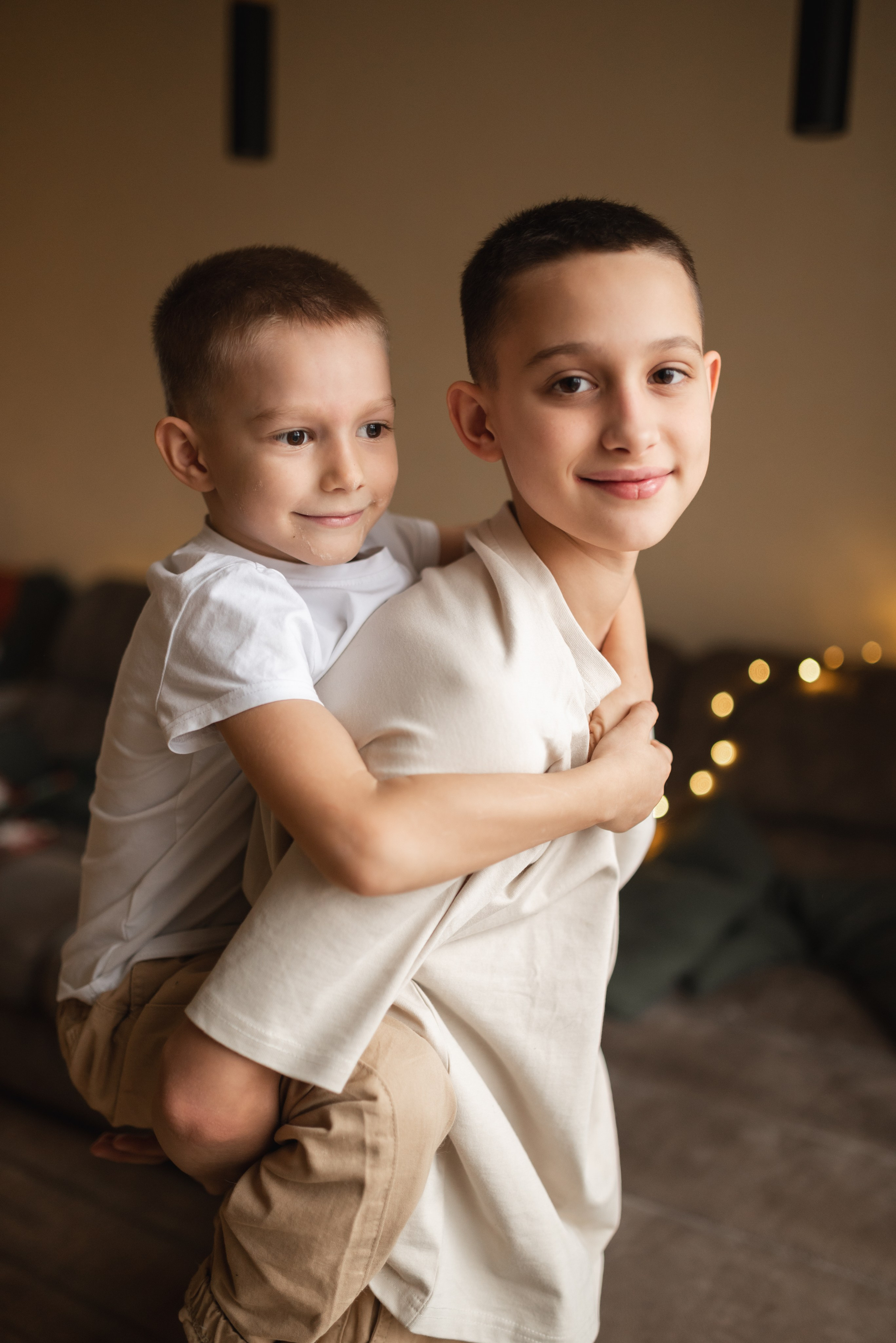 Оксана Сергей Ваня и Егор. Семейный фотограф Ирина Сгибнева