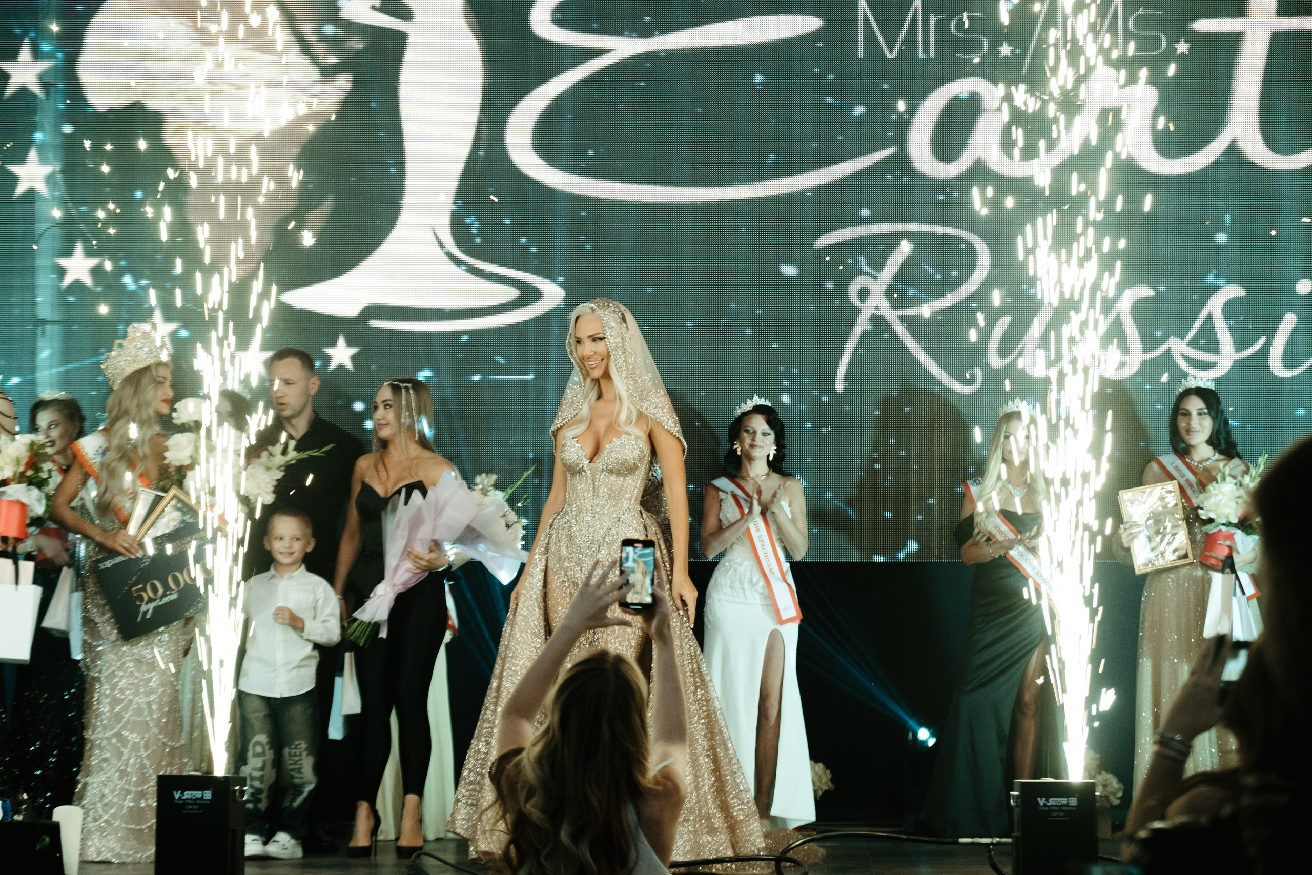 Мисс и Миссис Россия Земли Краснодар 2025 программа. Свадебный и репортажной фотограф Денис Ожигин в Краснодаре и Краснодарском крае