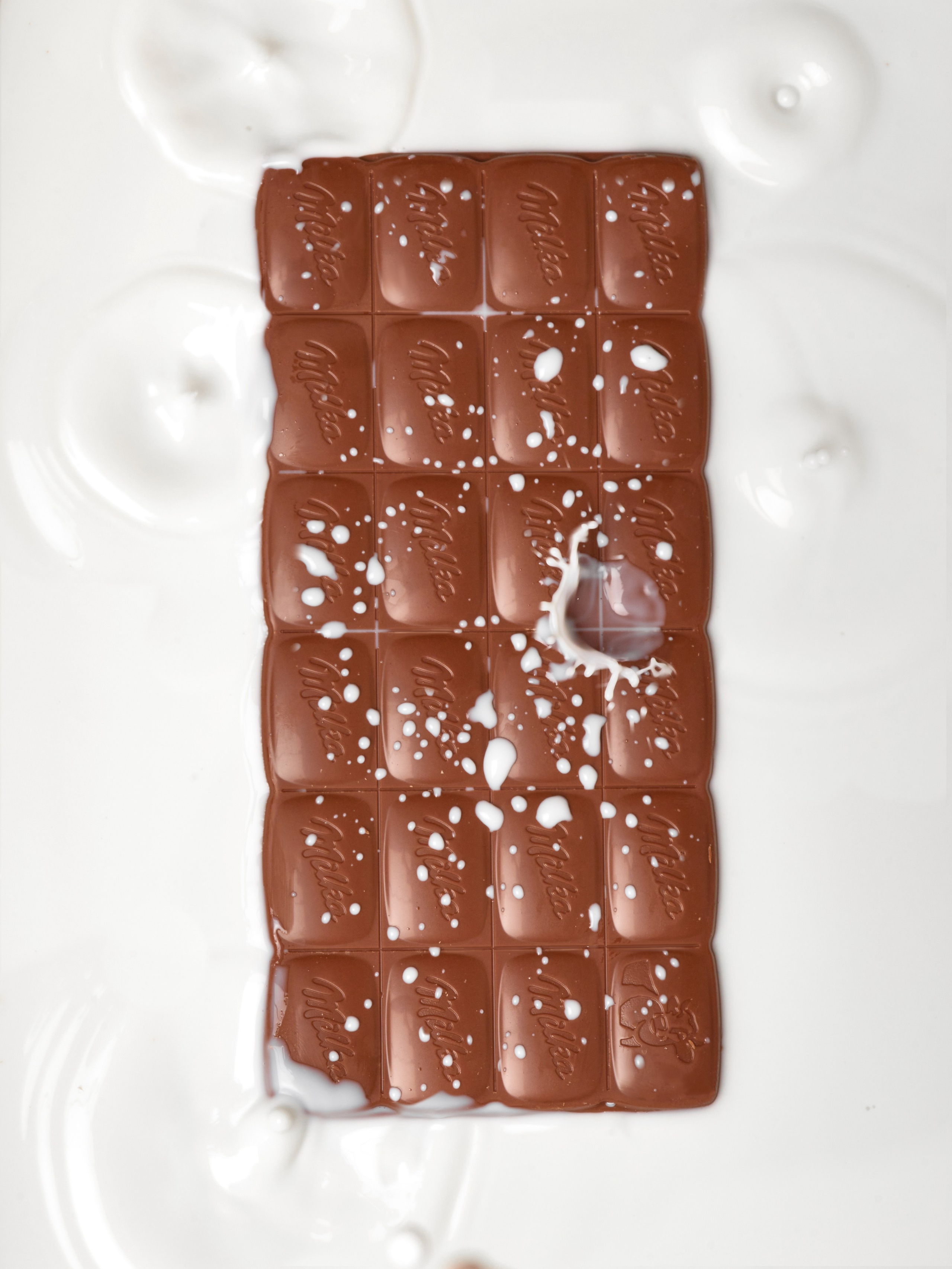 Product. Ретушер Алексей Захарьин