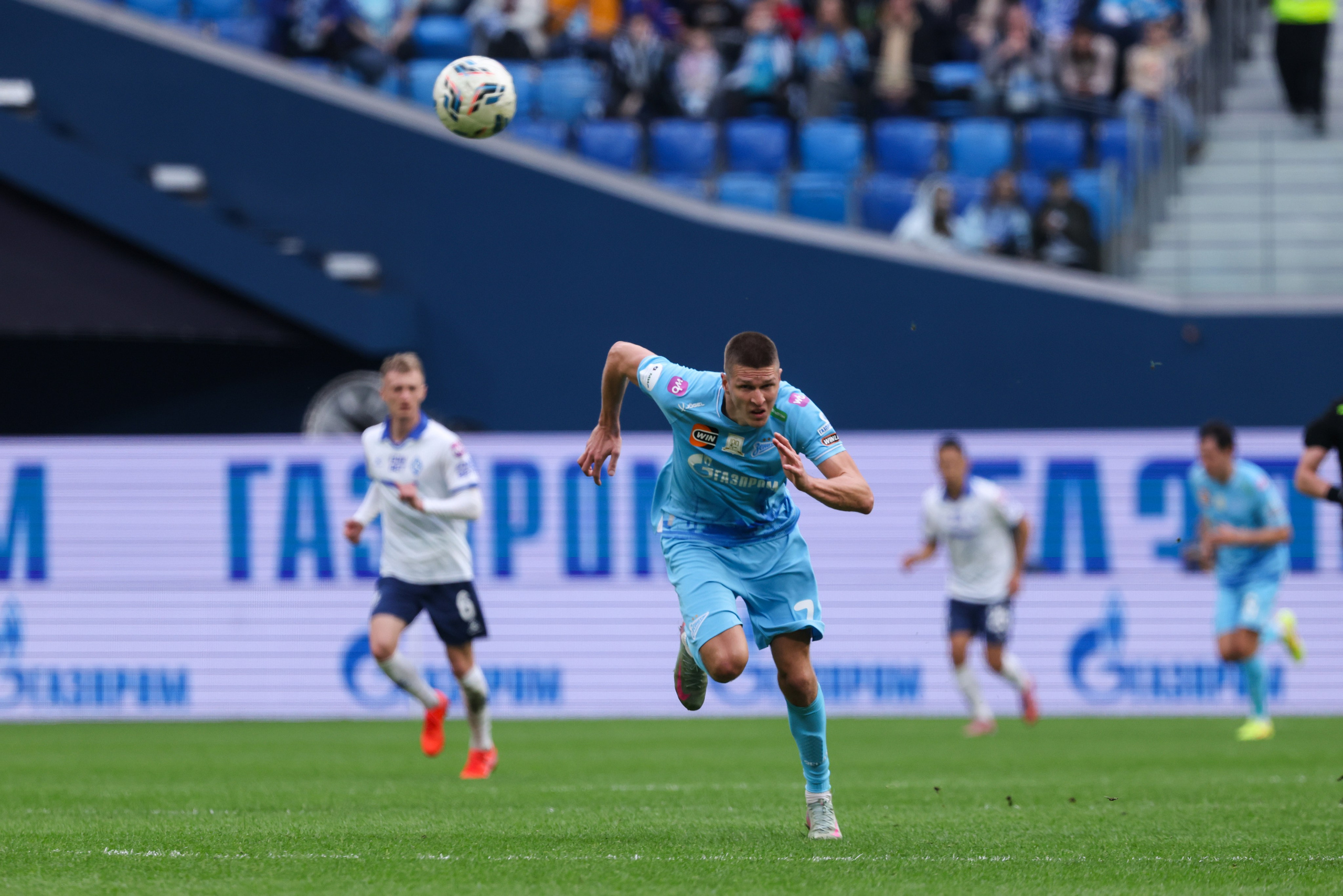 ФК «Зенит» — ФК «Крылья советов». Спортивный и репортажный фотограф Антон Тереханов