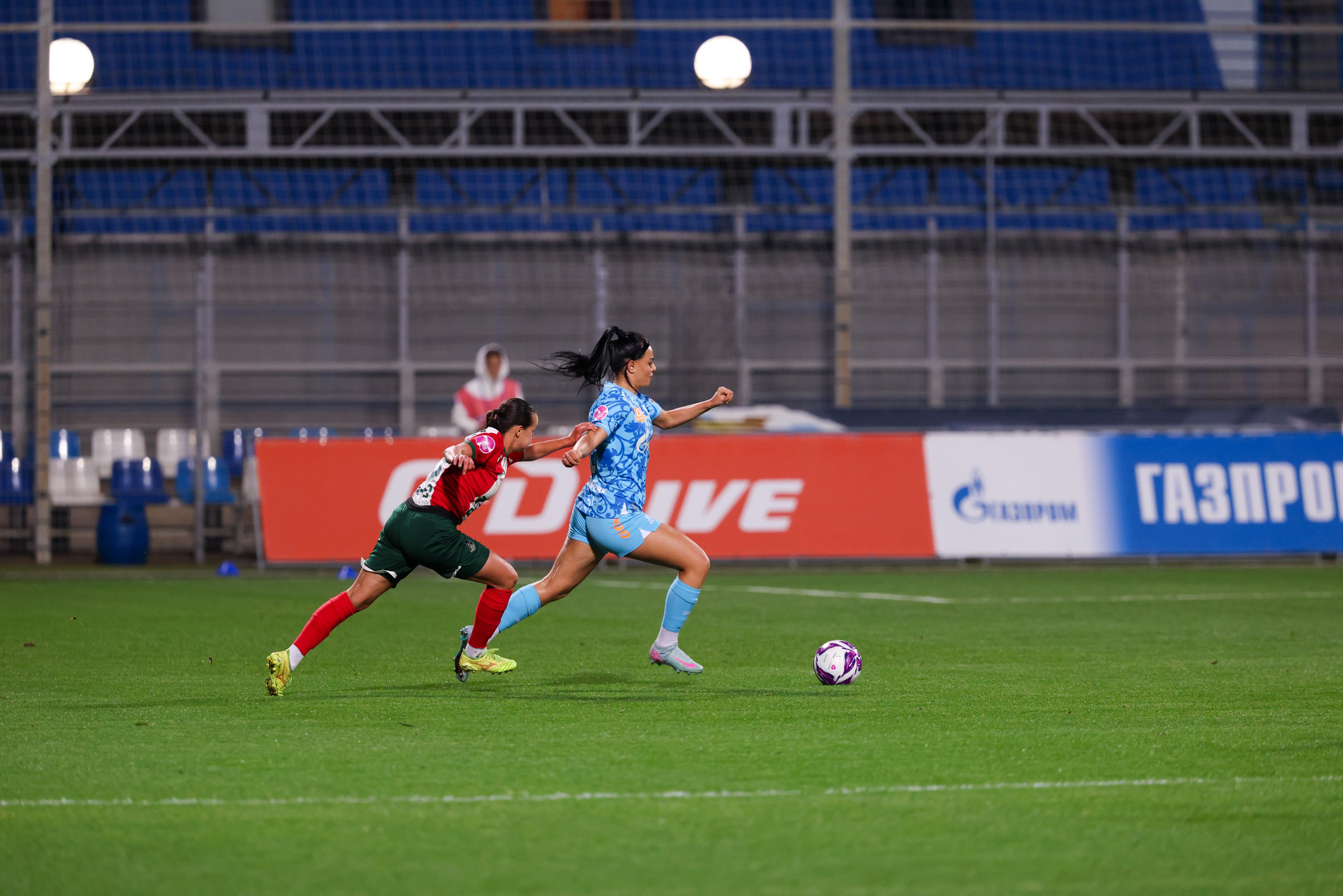 ЖФК «Зенит» — ЖФК «Локомотив» Москва Winline Кубок России 13.09.2025. Спортивный и репортажный фотограф Антон Тереханов