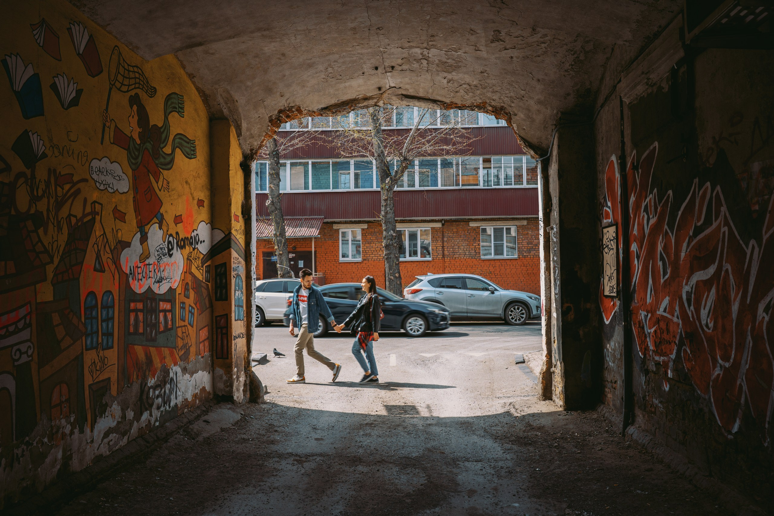 Лавстори в трамвае г. Иркутск. Для тех, кто не ждёт удачи, а создаёт её. Каждая фотосессия — это твой момент, твой стиль, твой успех. 📸