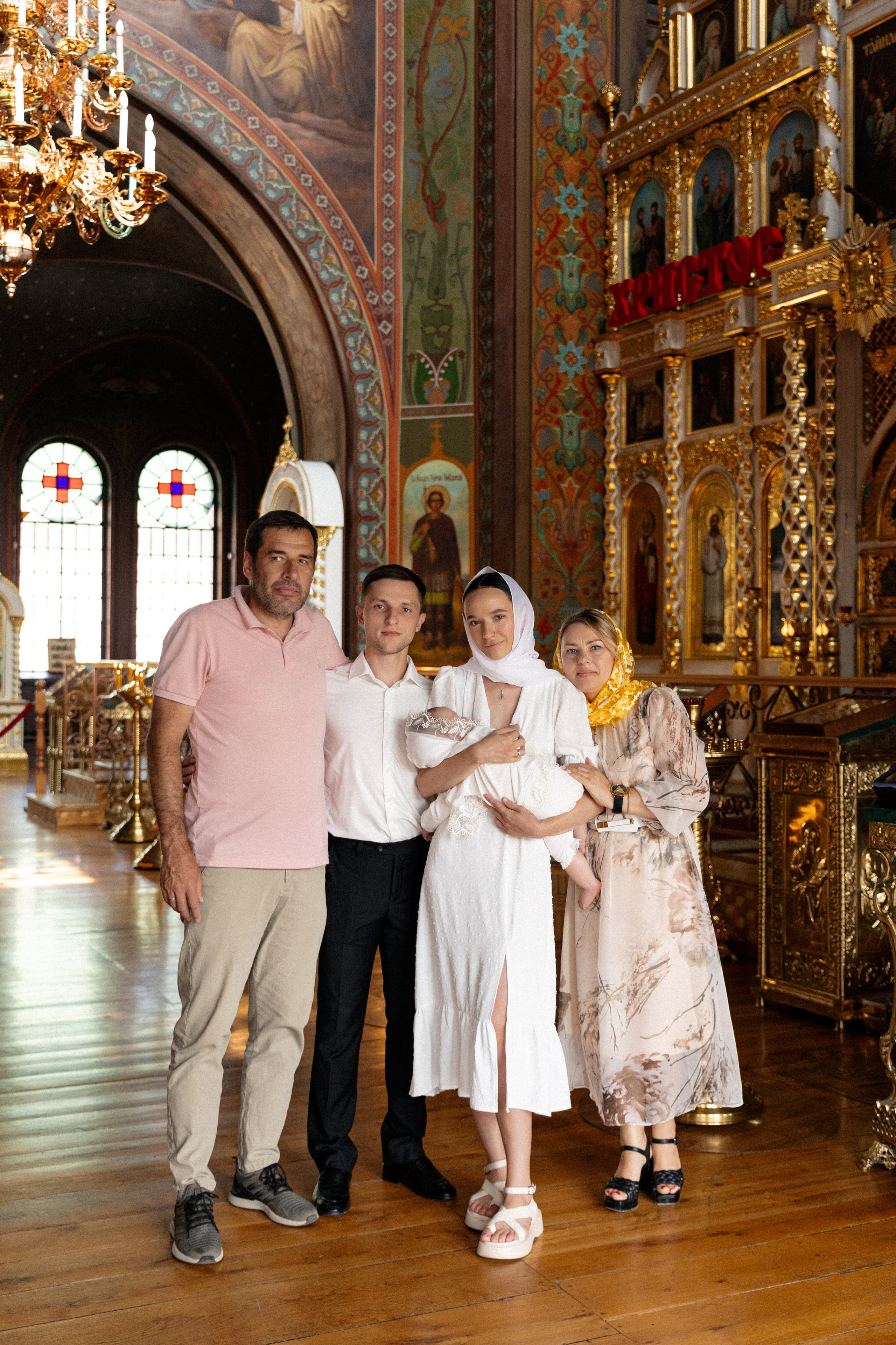 Крещение в Свято-Троицком соборе. Свадебный фотограф и видеограф Краснодар, Ростов, Сочи, Новороссийск