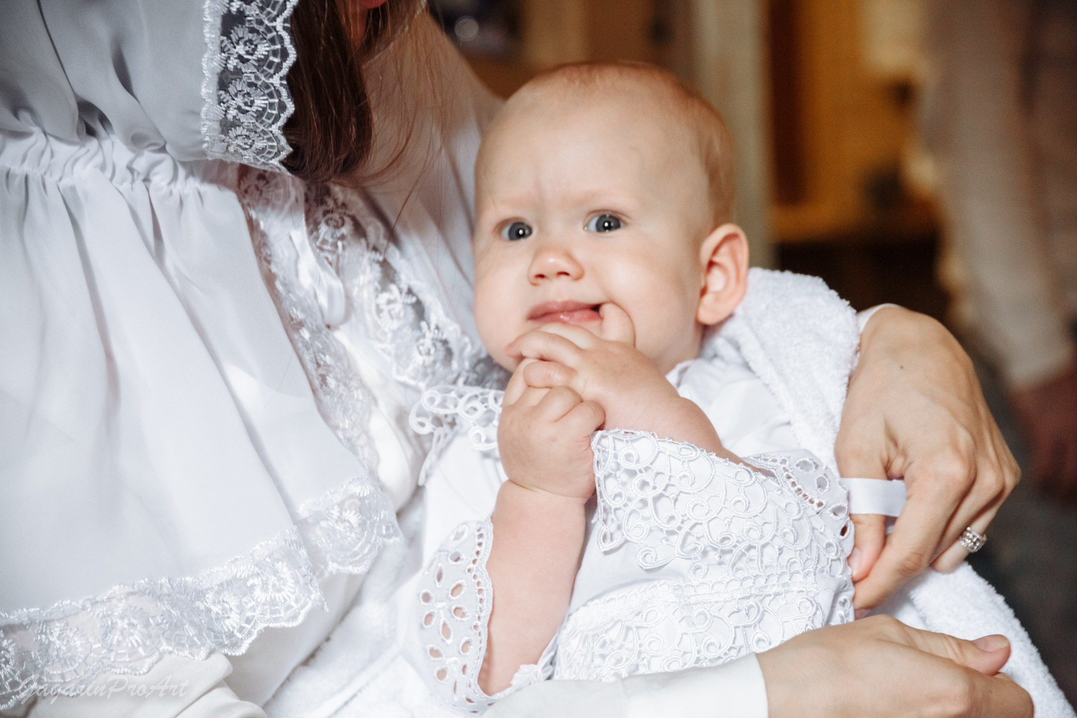 Фотосъёмка таинства крещения. Фотограф на крестины. GagarinProArt