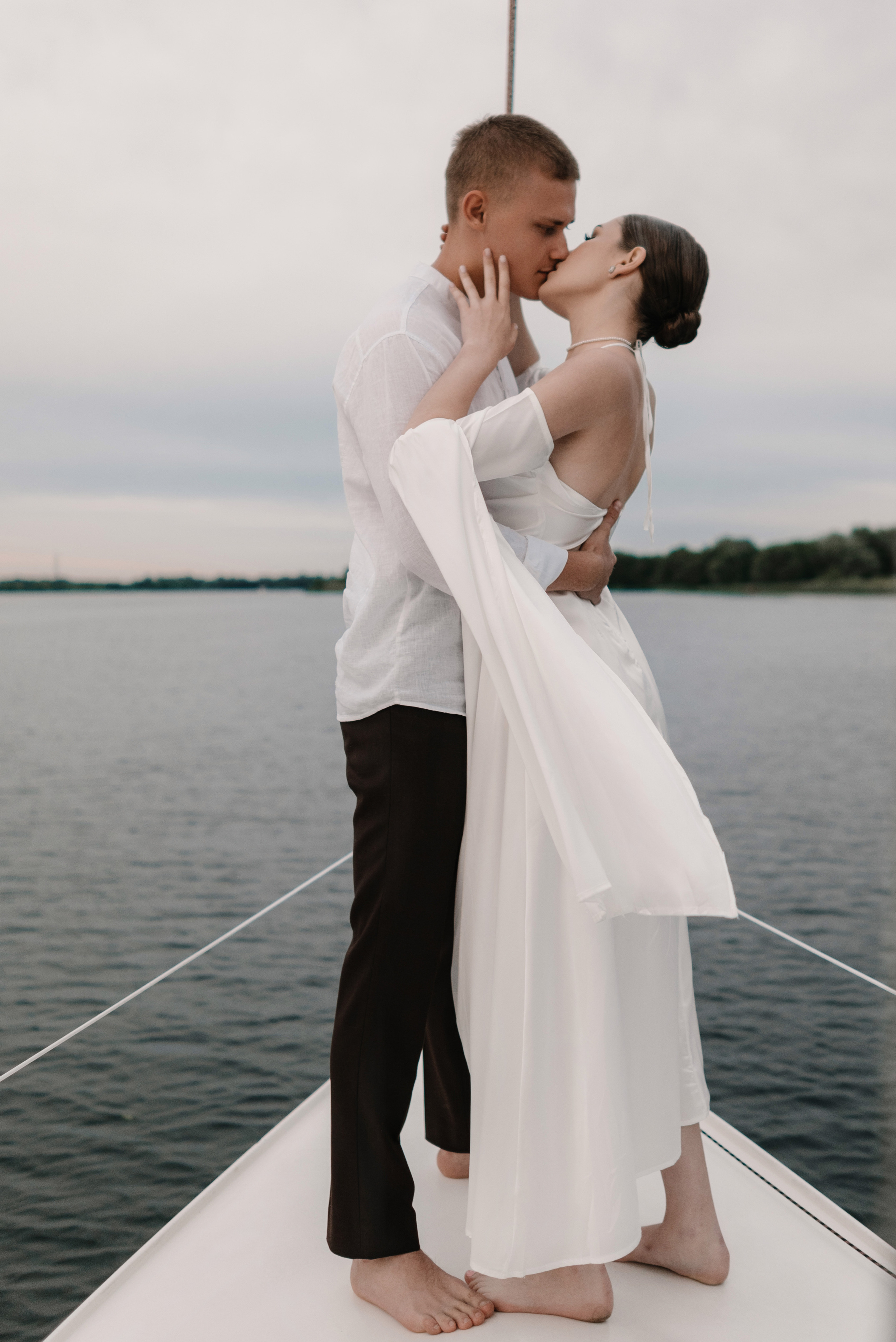 Маша и Дима на яхте. Свадебный и портретный фотограф в Липецке Юлия Свит