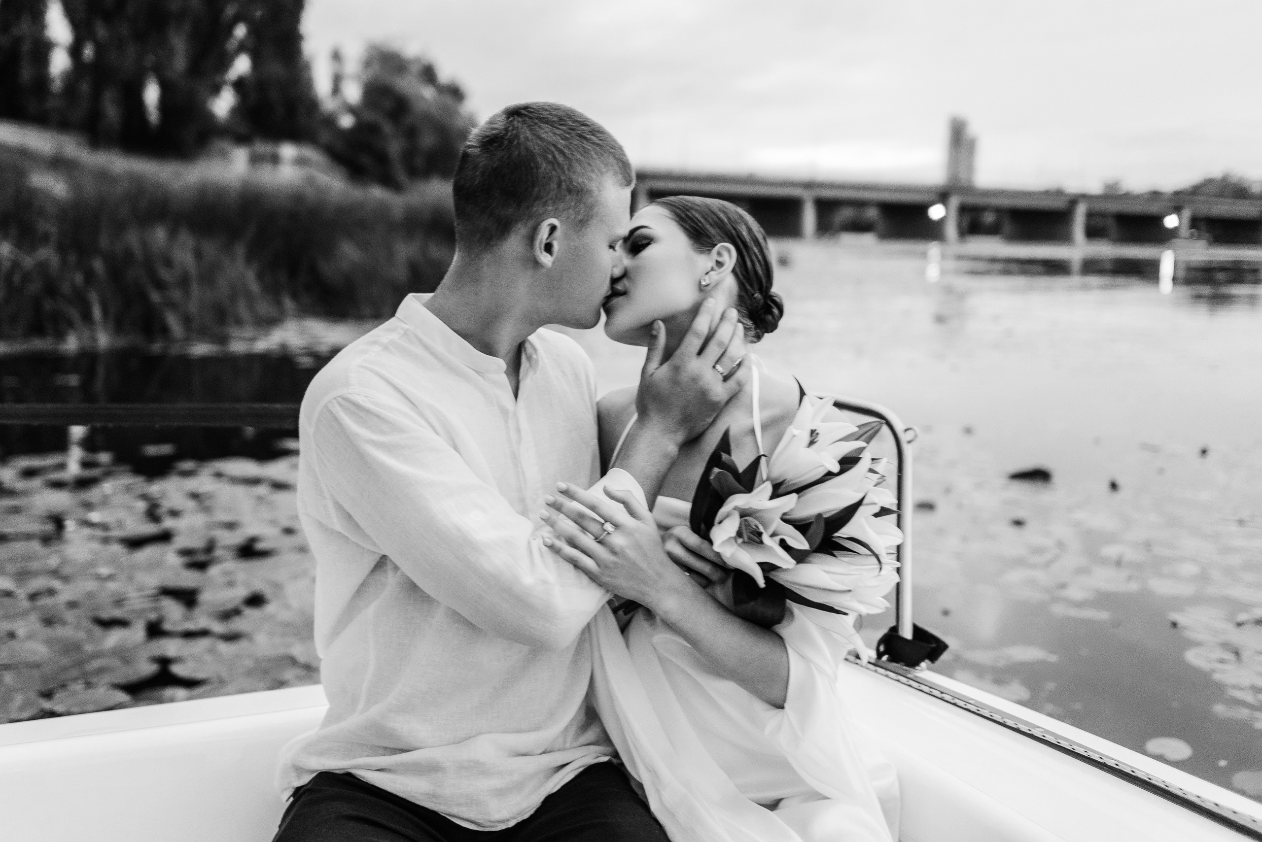 Маша и Дима на яхте. Свадебный и портретный фотограф в Липецке Юлия Свит