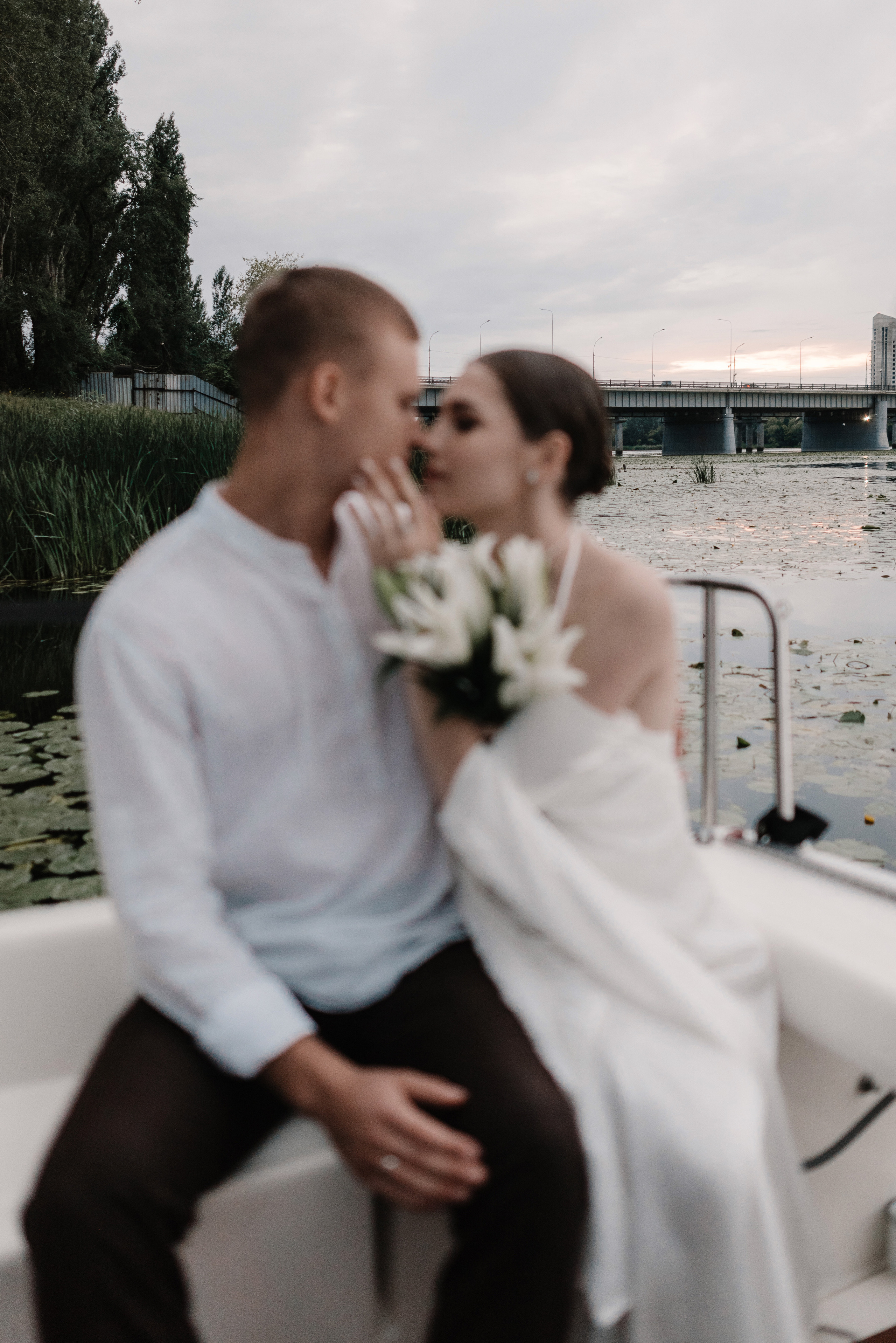 Маша и Дима на яхте. Свадебный и портретный фотограф в Липецке Юлия Свит