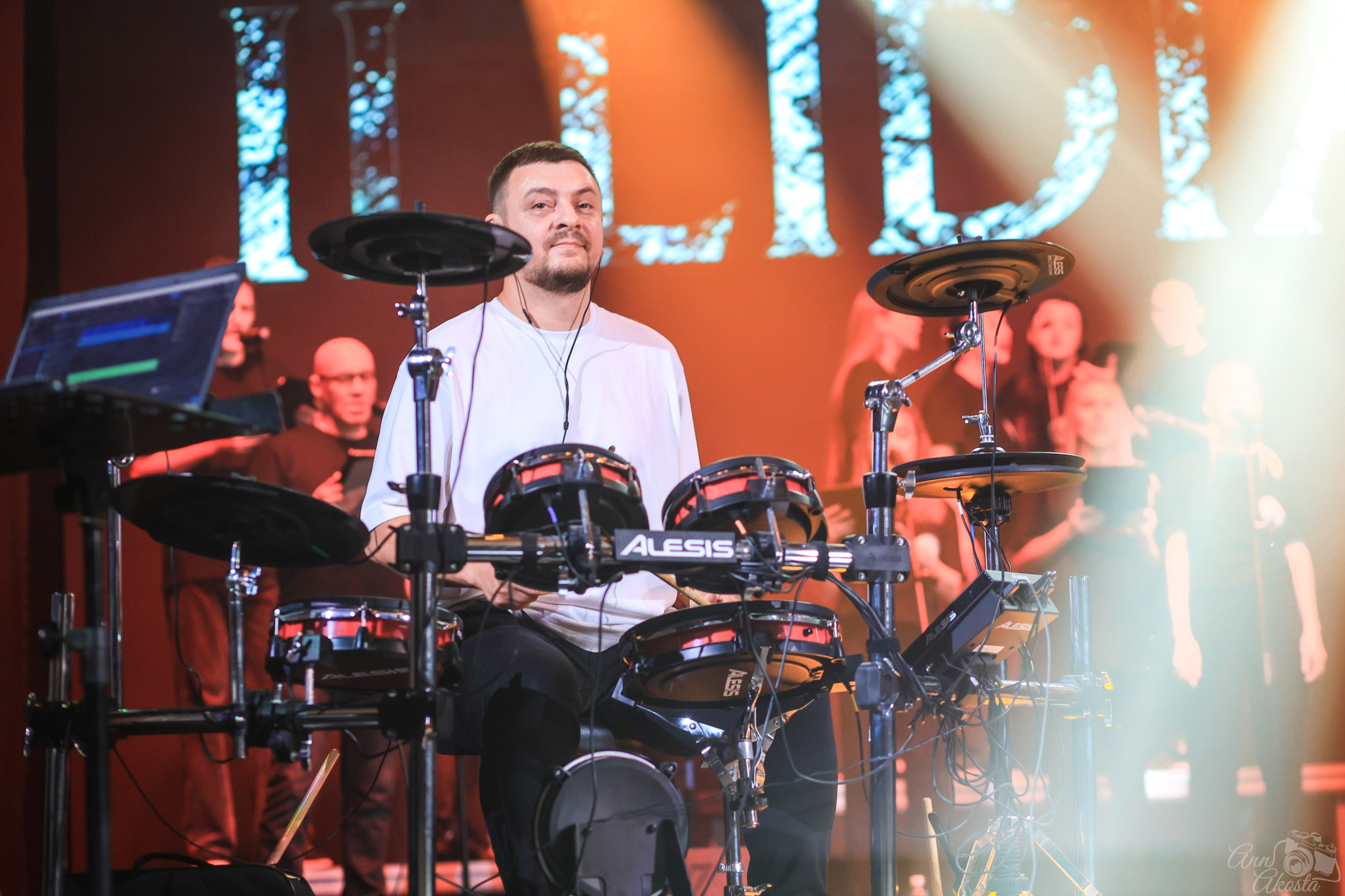 РОК’Н'ХОР — концерт хора ЛИК и группы ILLIDIANCE. Анна Акоста: фотограф в Санкт-Петербурге и Таганроге