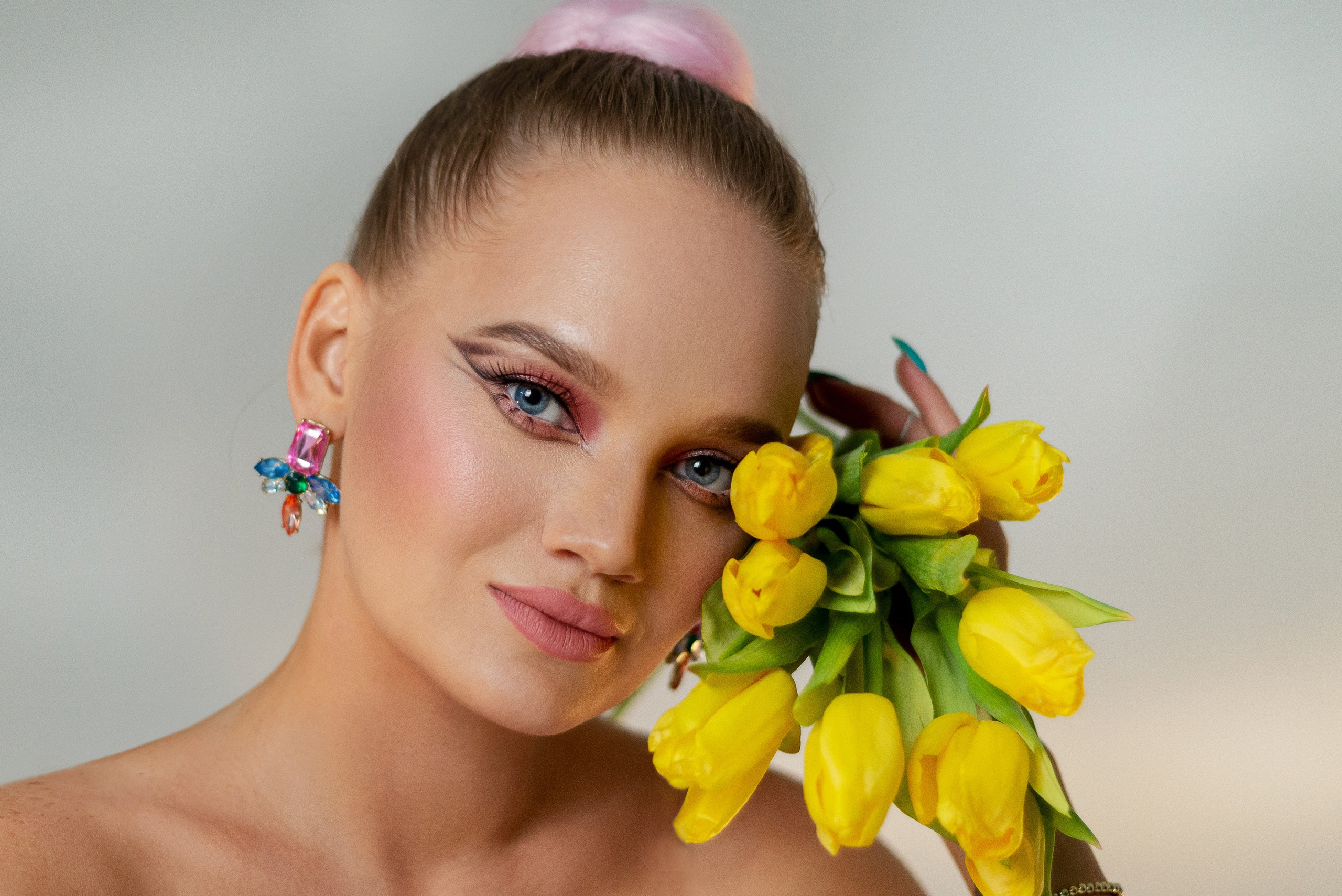 В студии. Асель Мурзина фотограф Казань