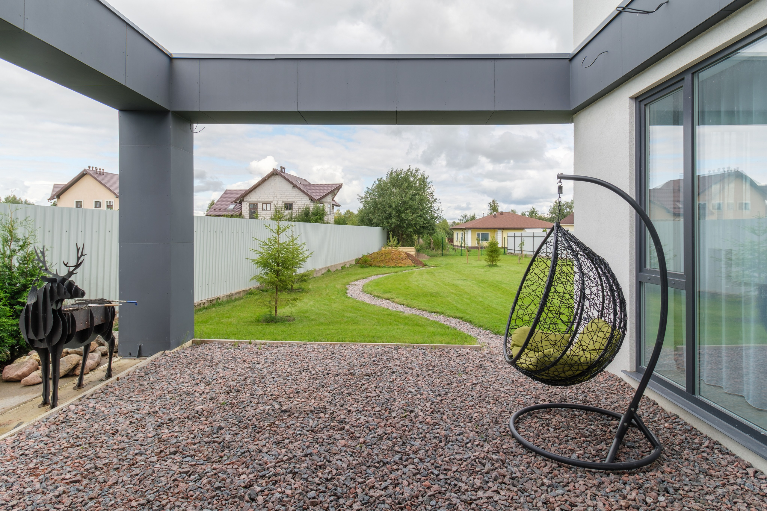 Двухэтажный дом, Вайя