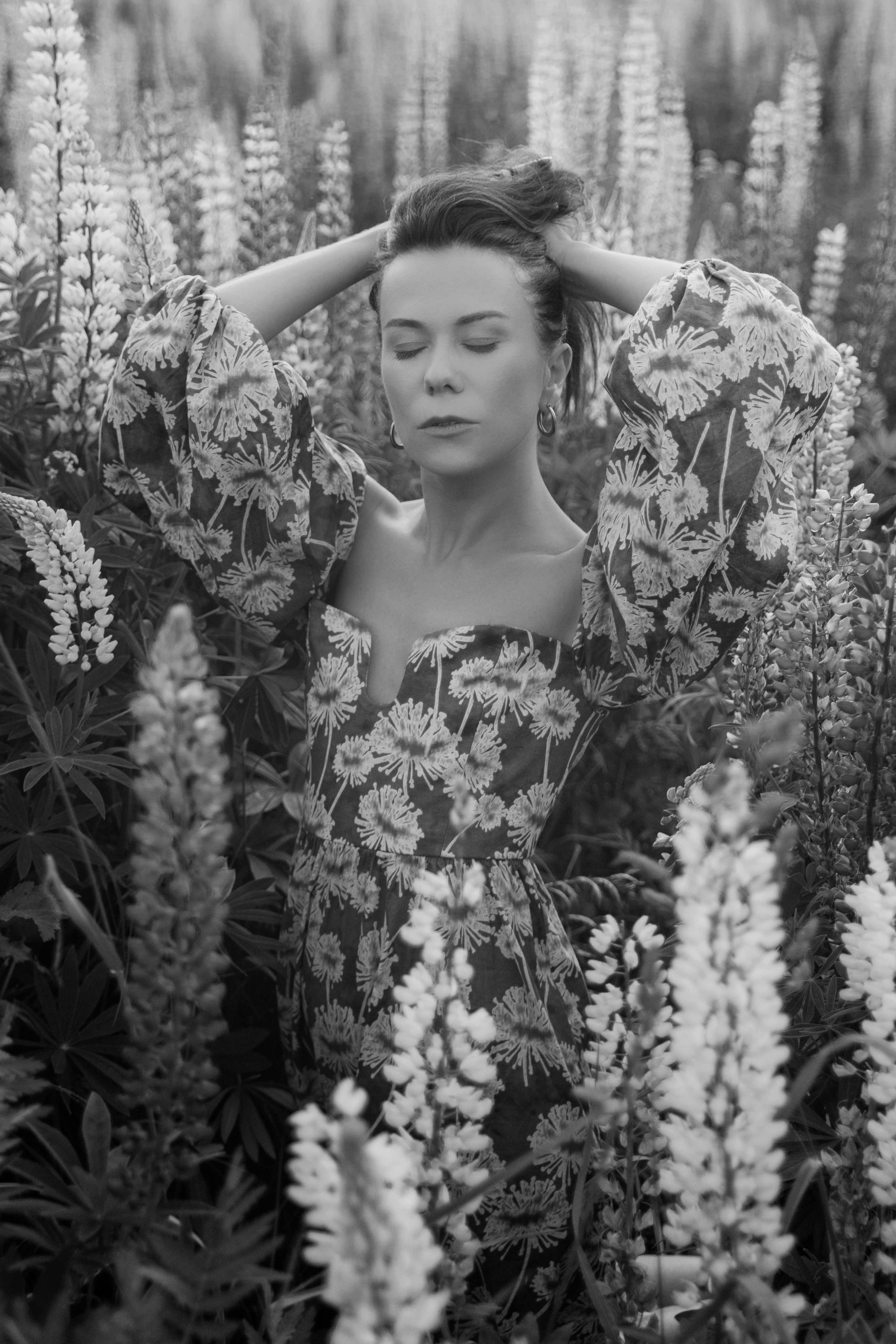 Наташа и люпины. Фотограф и видеограф в Москве и Абу Даби Мария Кулагина