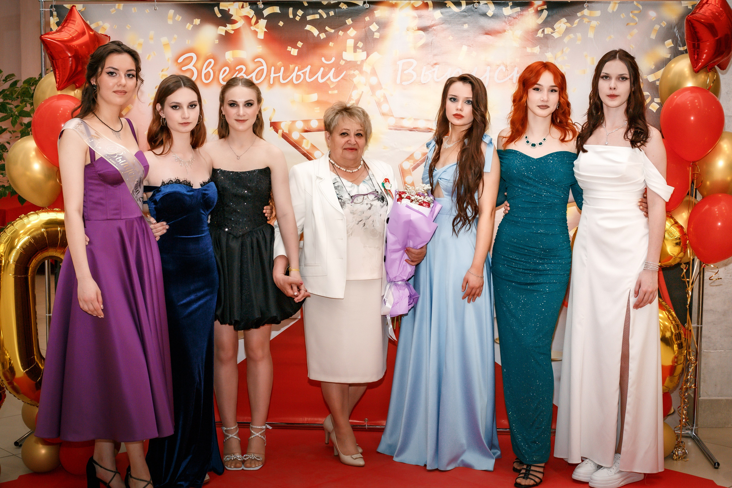 ✓ Выпускные съемки. Фотограф Юрий Якименко. Школьный, семейный и свадебный фотограф в Гоме