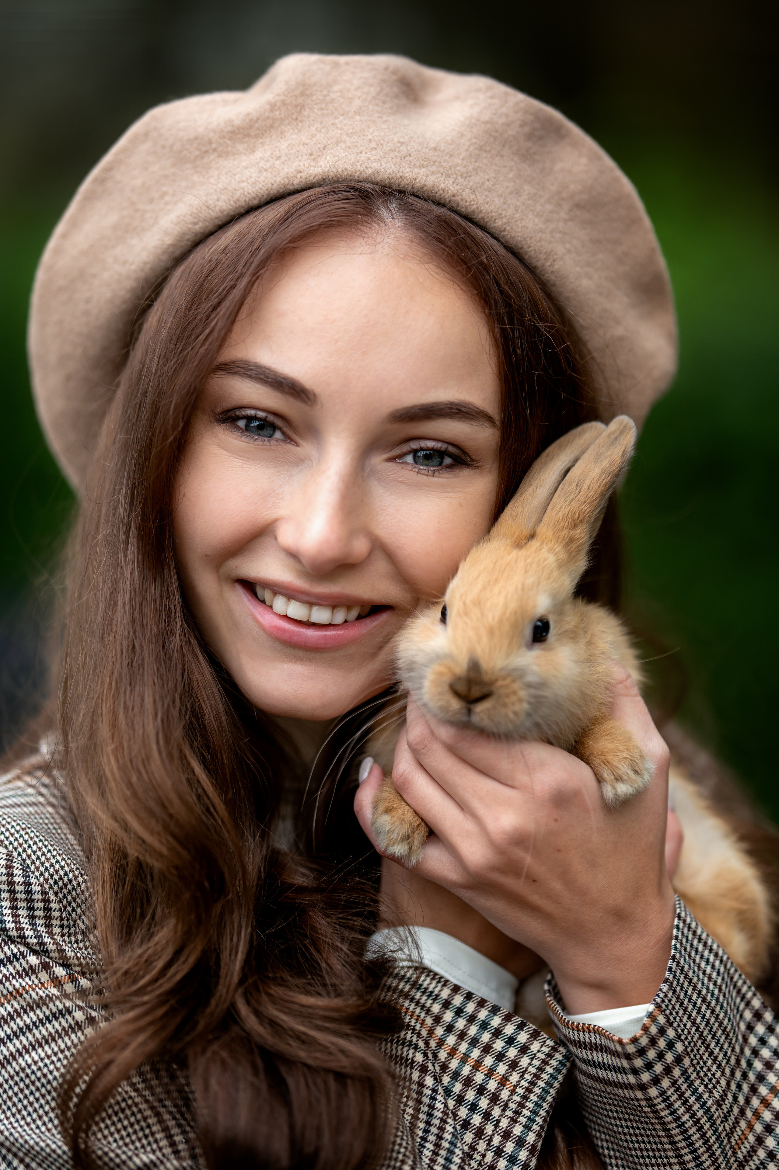Фотосессия Оли около библиотеки. Фотограф Елена Сасс Москва