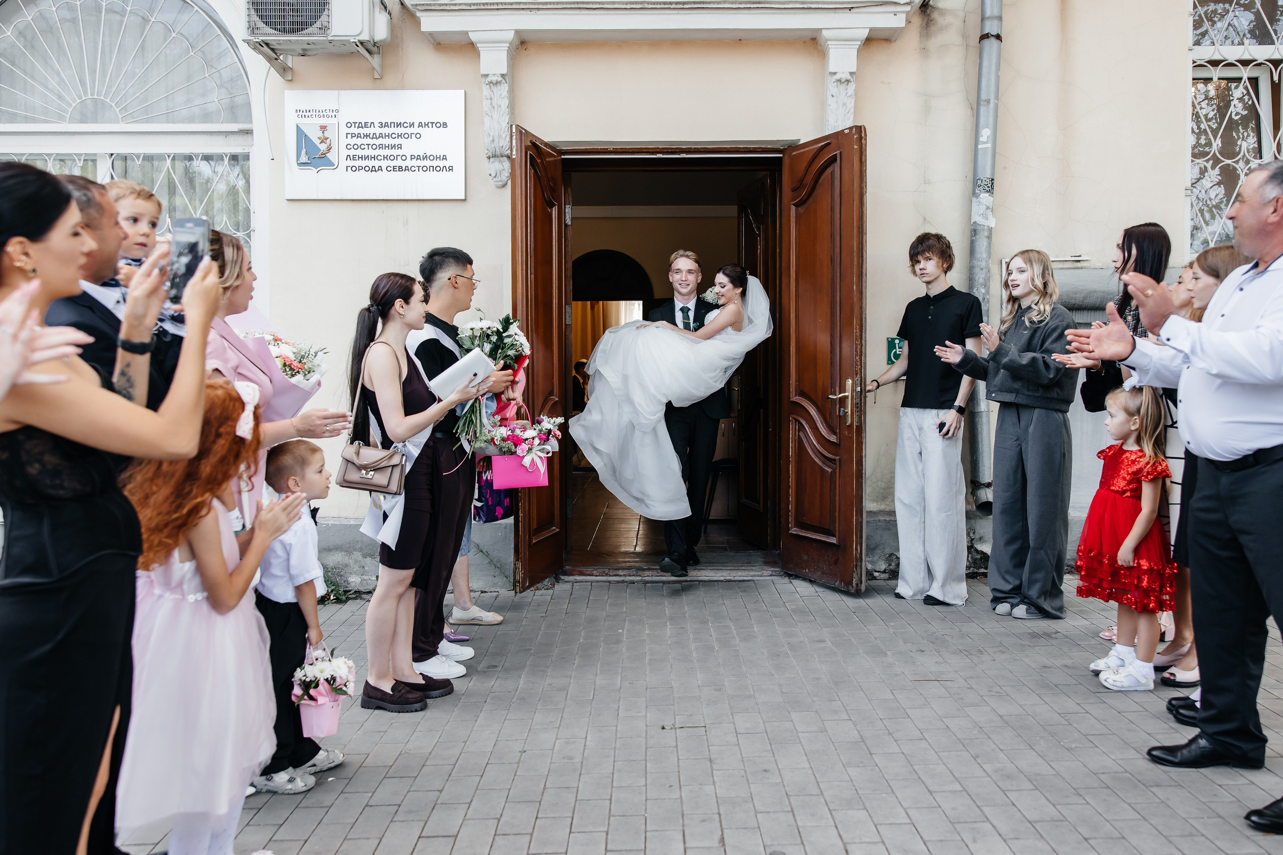 Анонс свадьбы для Ольги и Романа. Свадебный фотограф в Крыму и Севастополе Ольга Баскакова