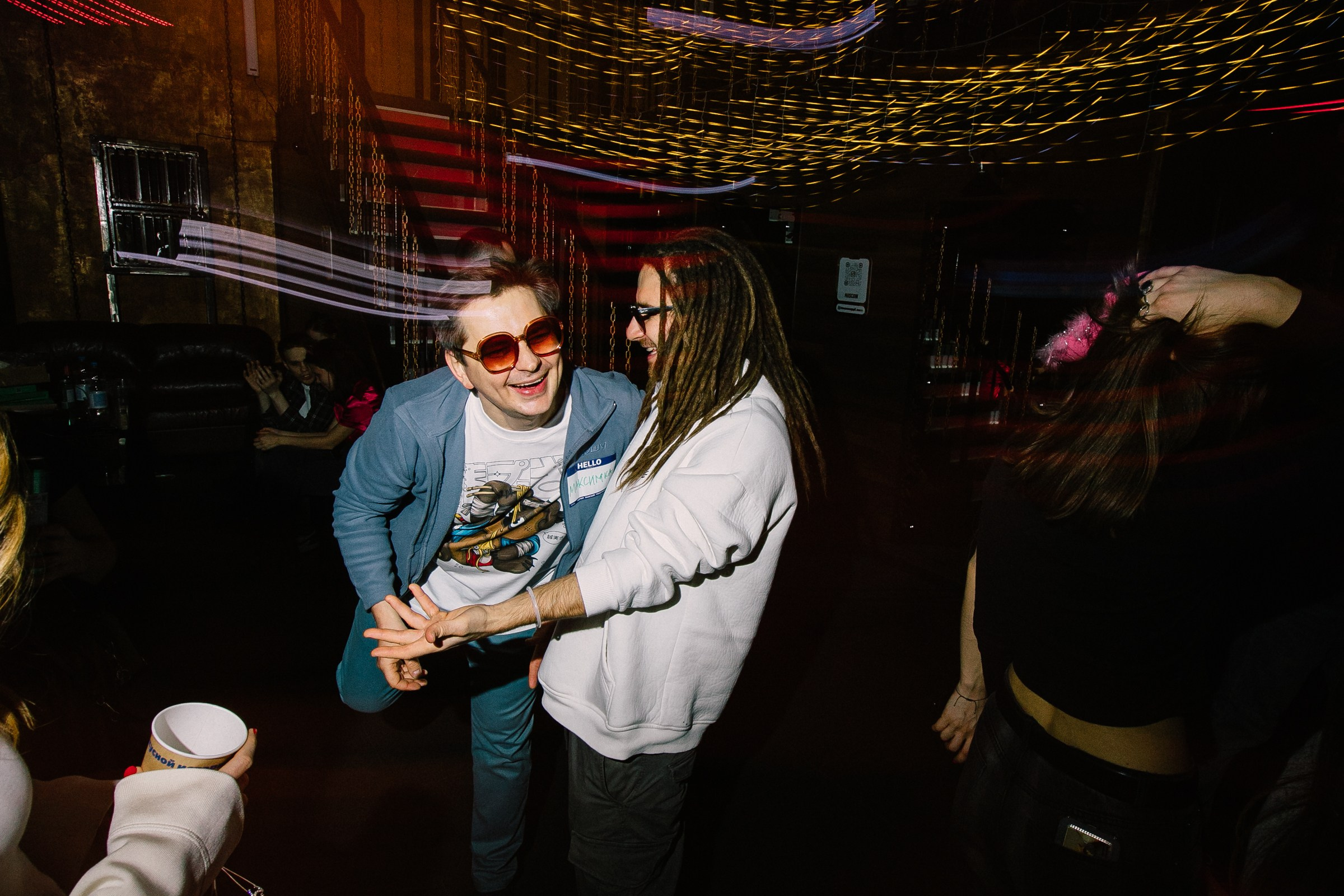 Вечеринка в стиле 00-х. Женский и репортажный фотограф Москва Натали Смирнова