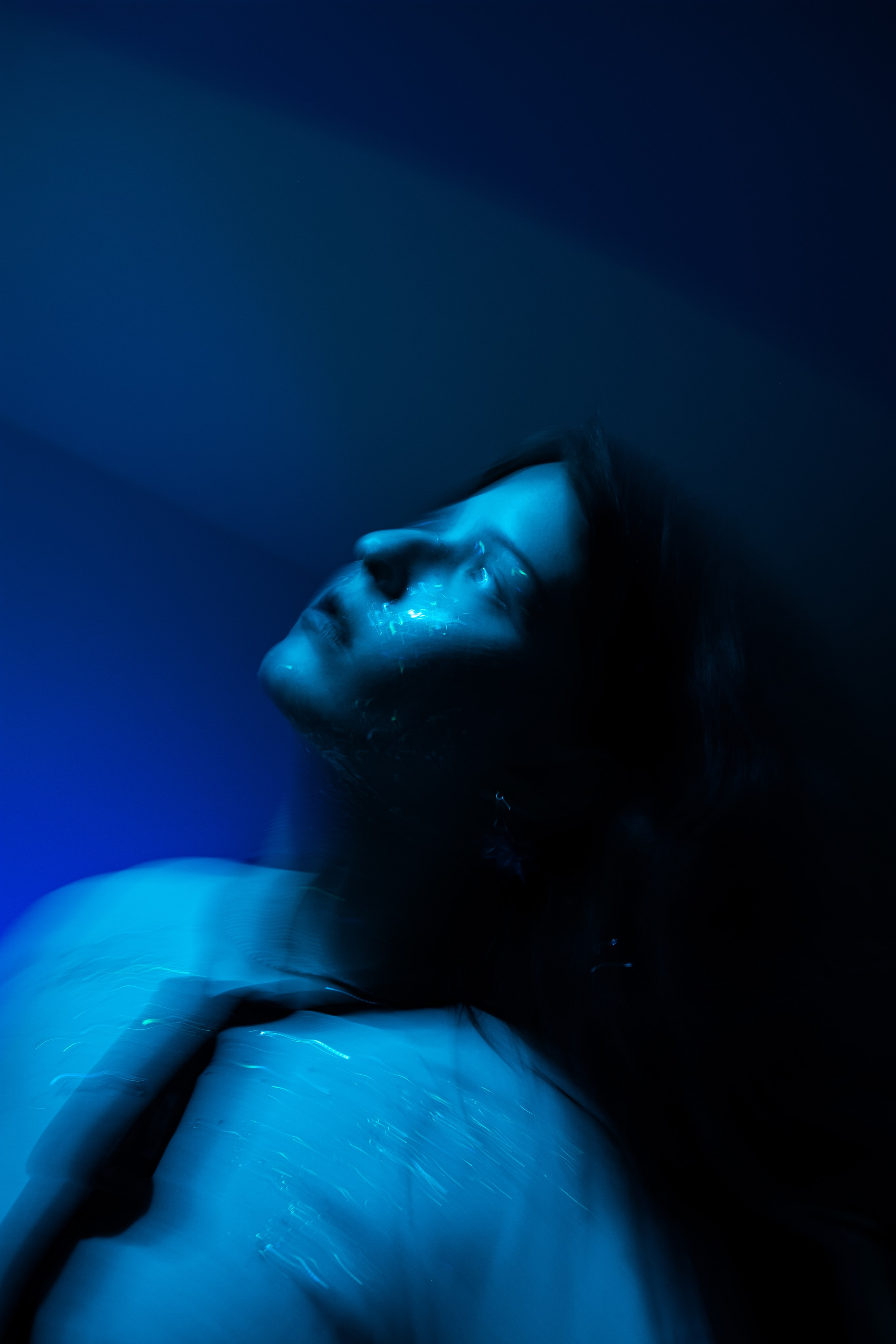 Ann steel blue. LIYALEE PHOTO