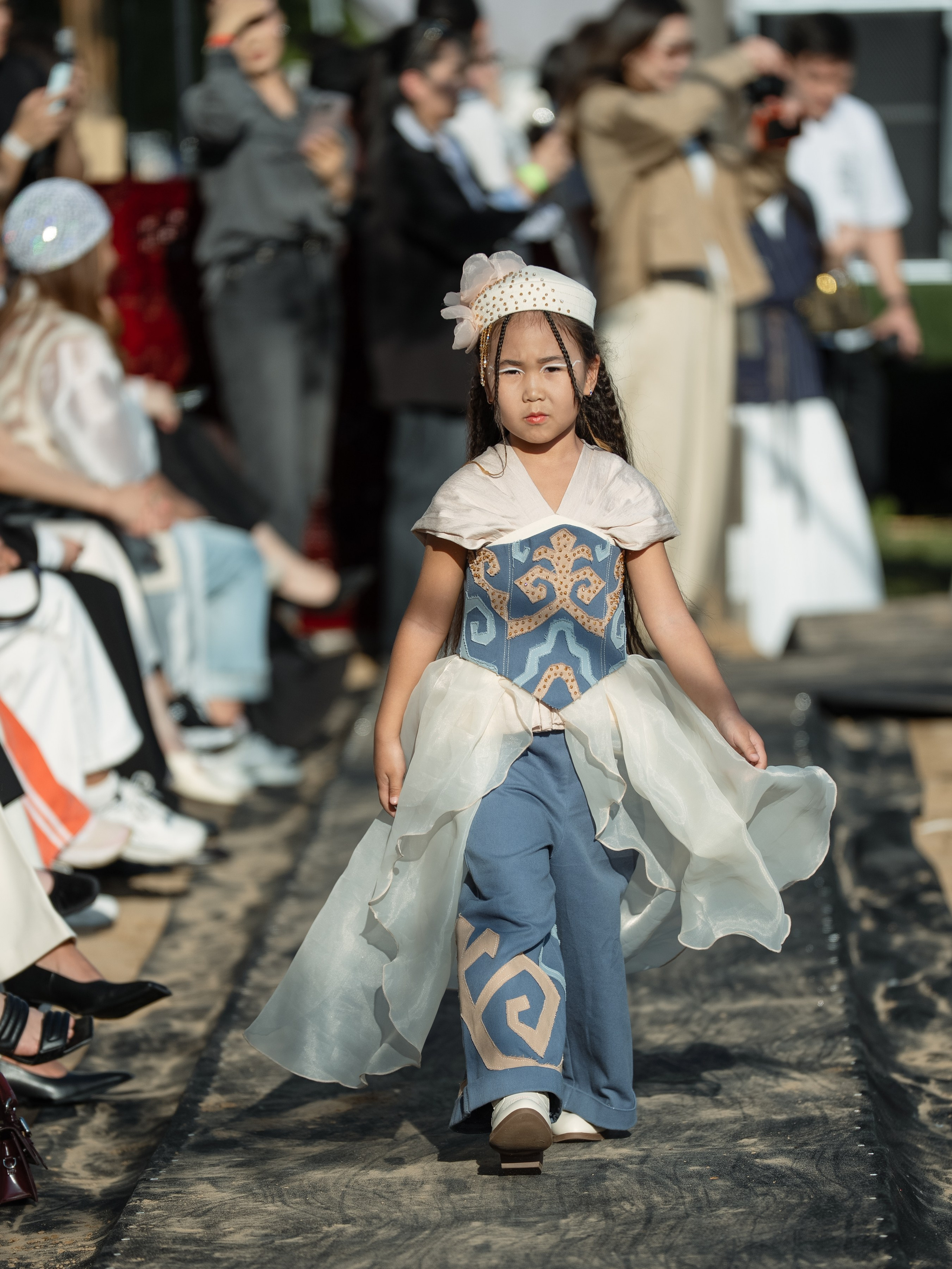 Brand Darideiya. Сайт Алматинского НЮ АРТ, будуар и фэшн фотографа Дениса Карпенко