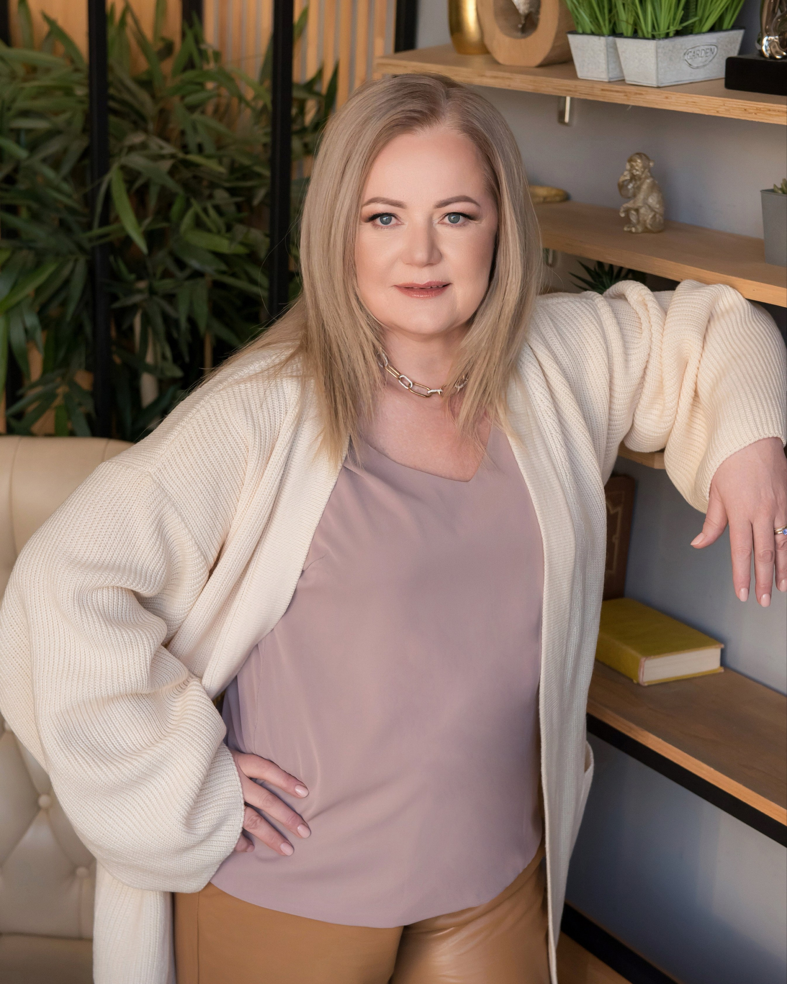 Кейс «Ольга Батуева — бизнес-психолог». Бренд-фотограф для экспертов и блогеров в Москве Влада Горбовская