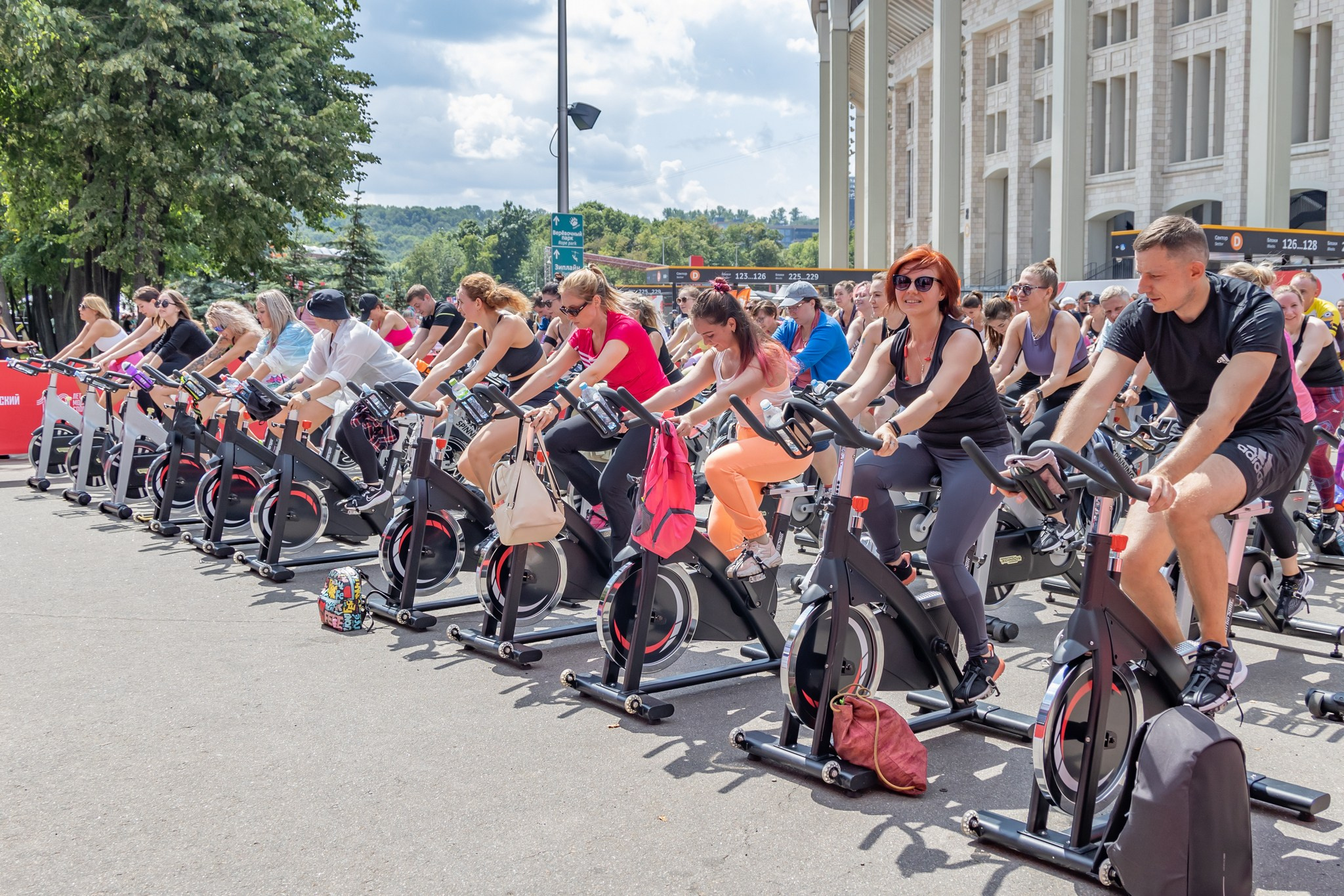 1 июля день спорта в Лужниках 2023. Репортажный, семейный и студийный фотограф в Москве Демин Алексей