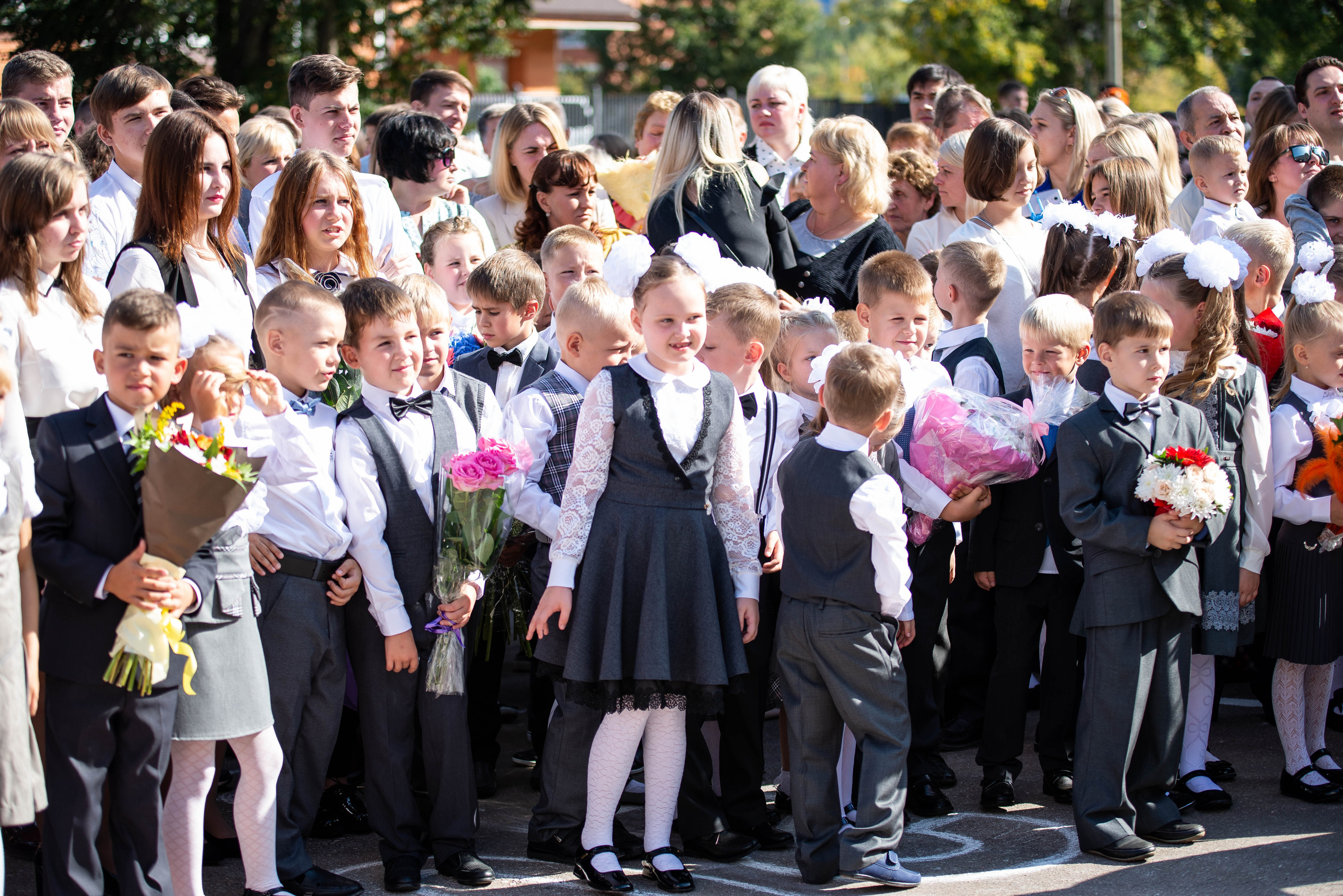 Репортаж 1 сентября. Выпускные альбомы в Подольске Москве и МО
