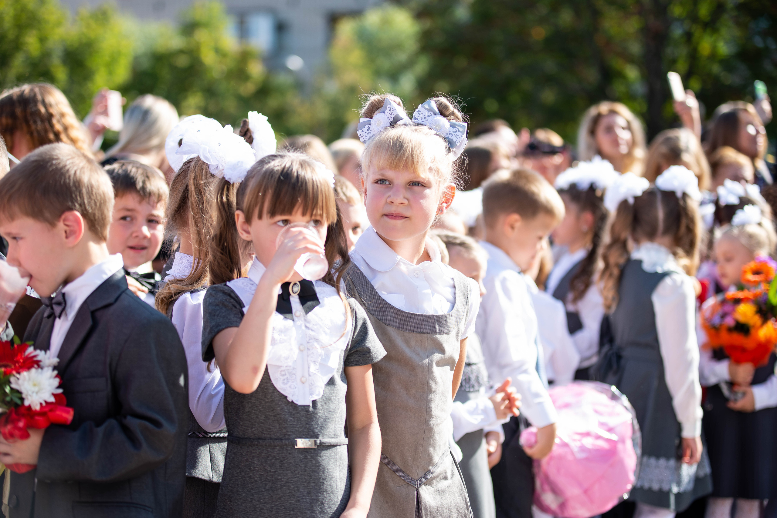 Репортаж 1 сентября. Выпускные альбомы в Подольске Москве и МО