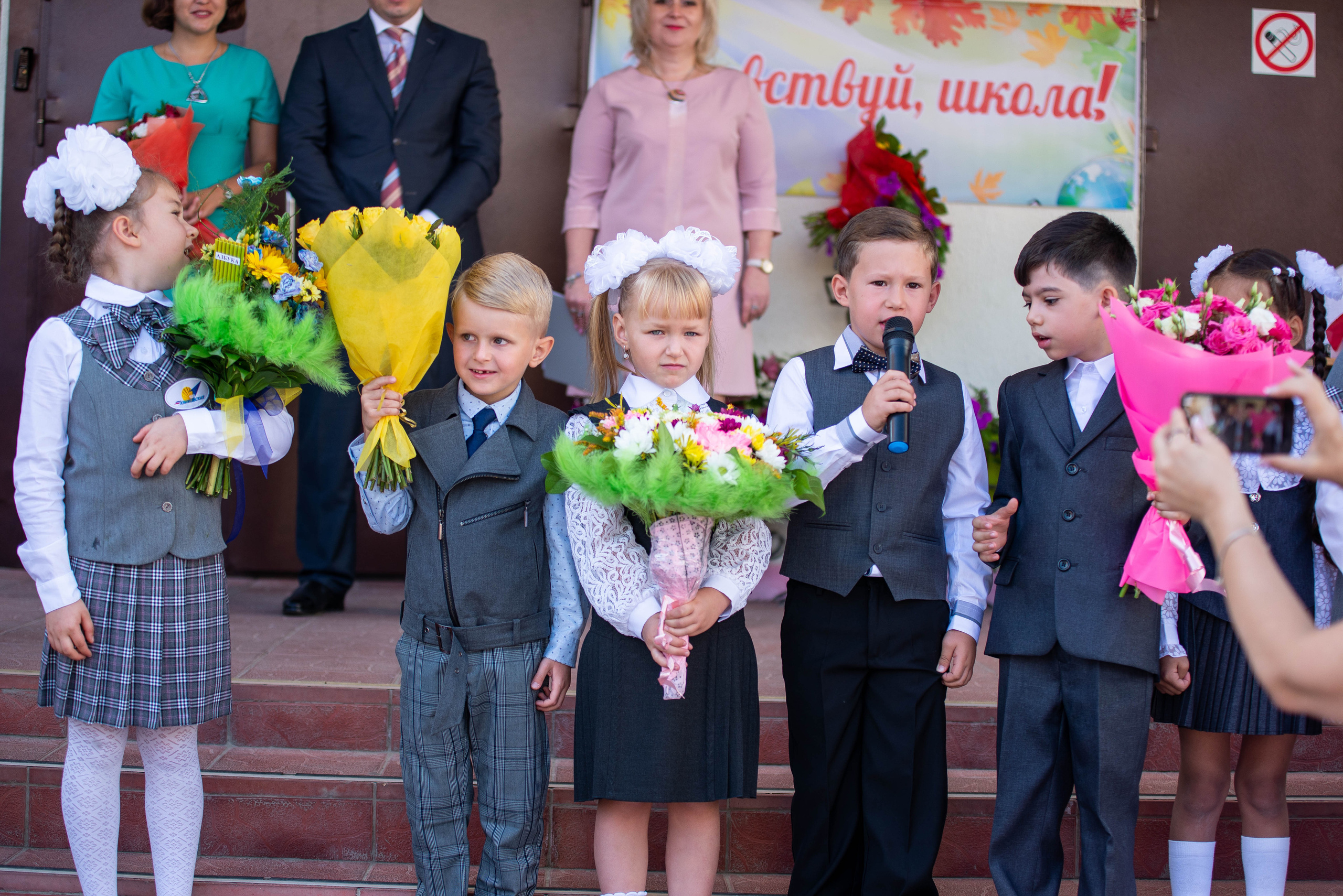 Репортаж 1 сентября. Выпускные альбомы в Подольске Москве и МО