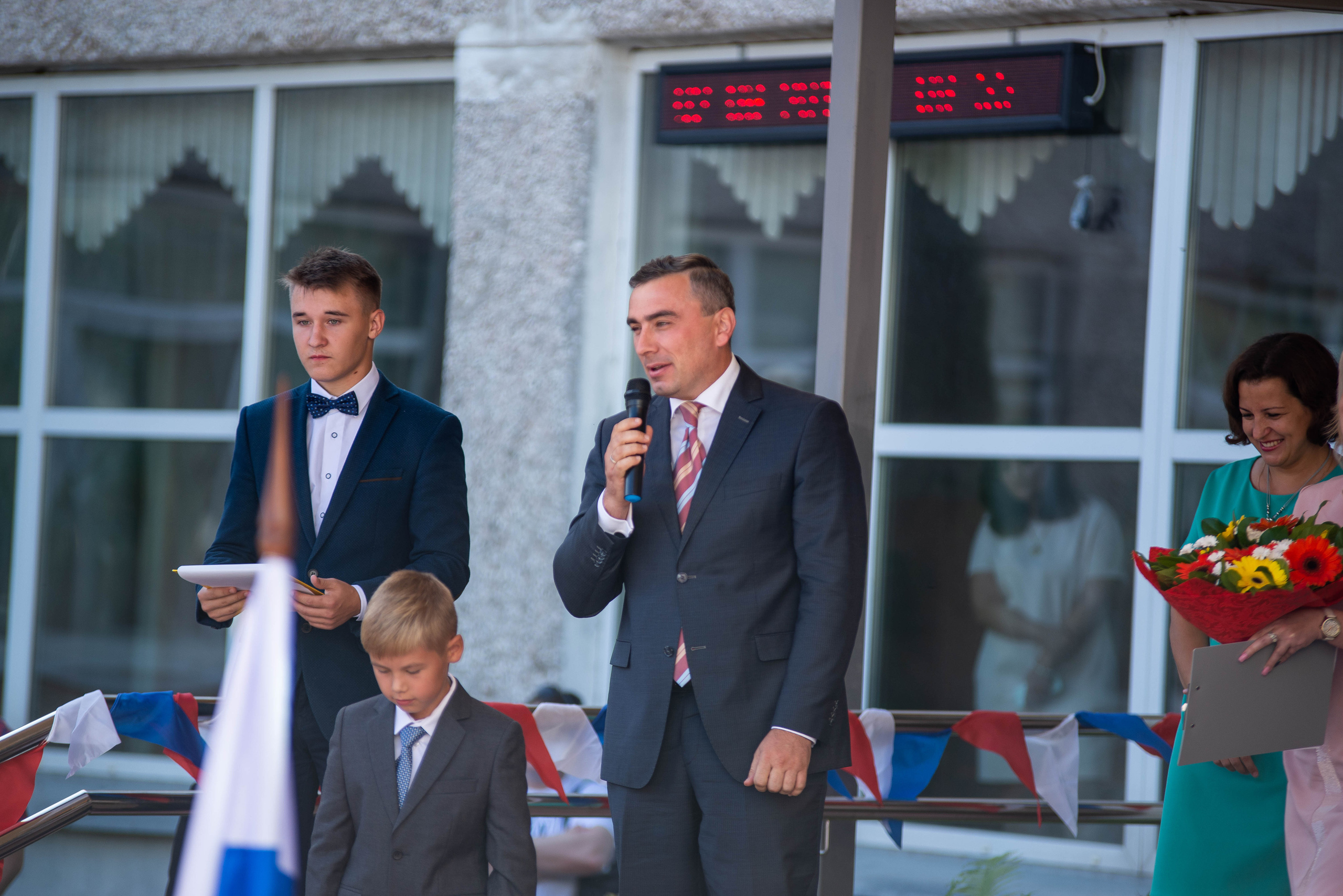 Репортаж 1 сентября. Выпускные альбомы в Подольске Москве и МО