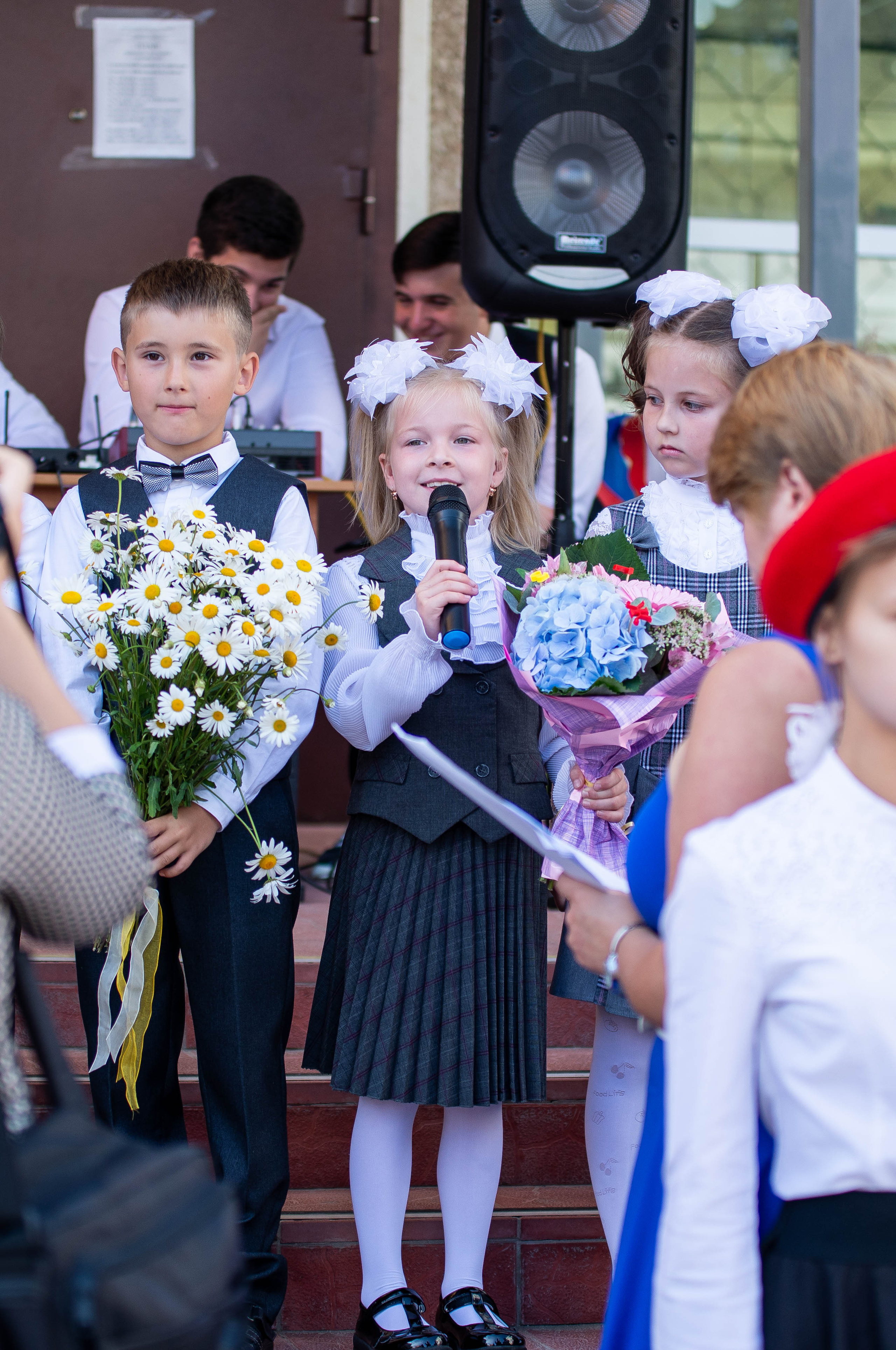 Репортаж 1 сентября. Выпускные альбомы в Подольске Москве и МО
