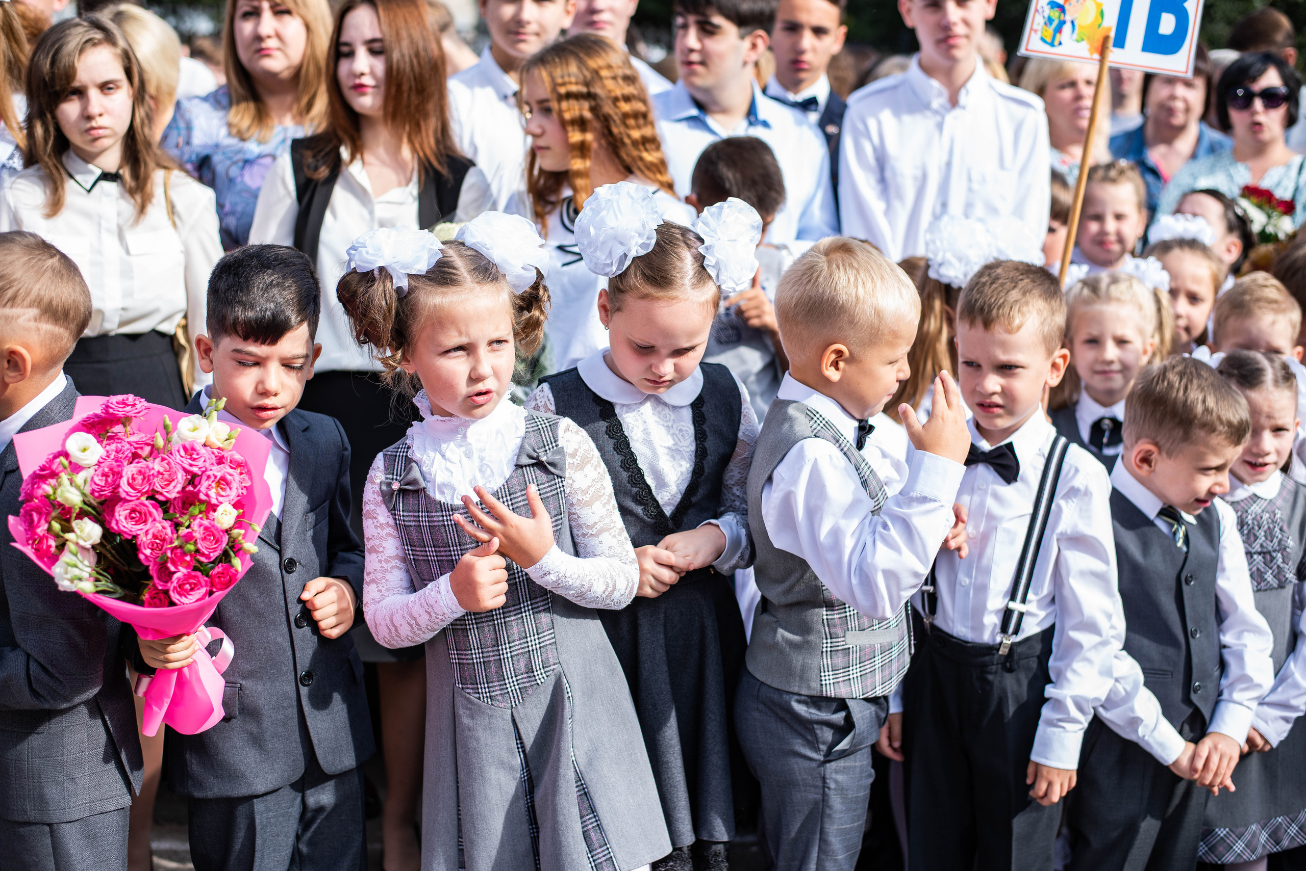 Репортаж 1 сентября. Выпускные альбомы в Подольске Москве и МО