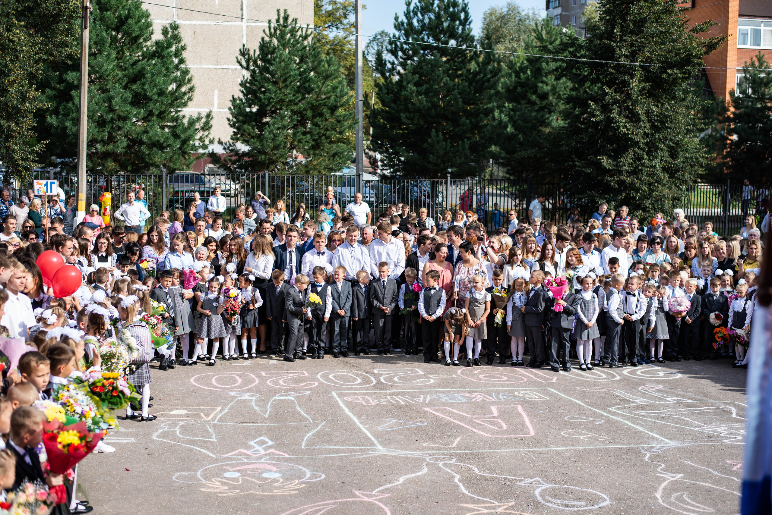 Репортаж 1 сентября. Выпускные альбомы в Подольске Москве и МО