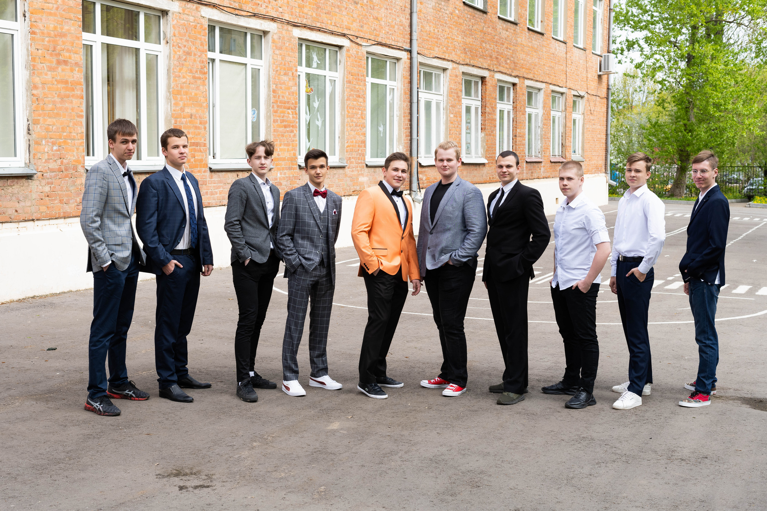 Лицей Климовска 11 класс. Выпускные альбомы в Подольске Москве и МО