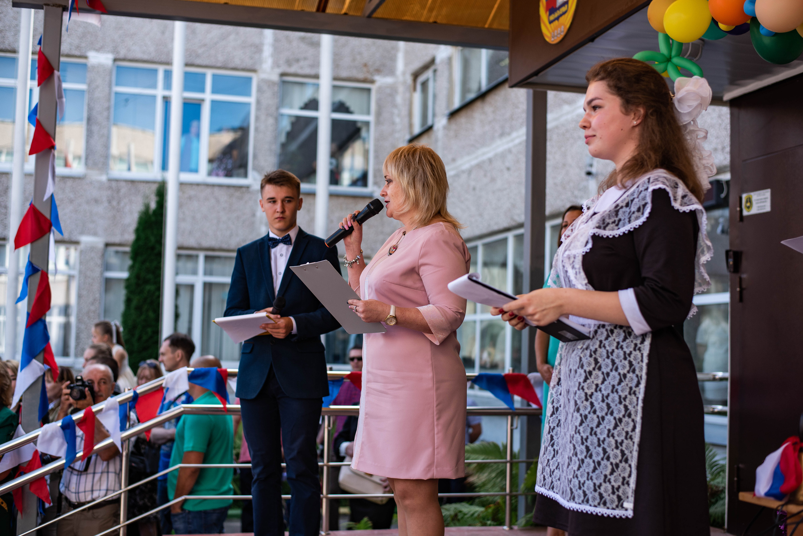 Репортаж 1 сентября. Выпускные альбомы в Подольске Москве и МО