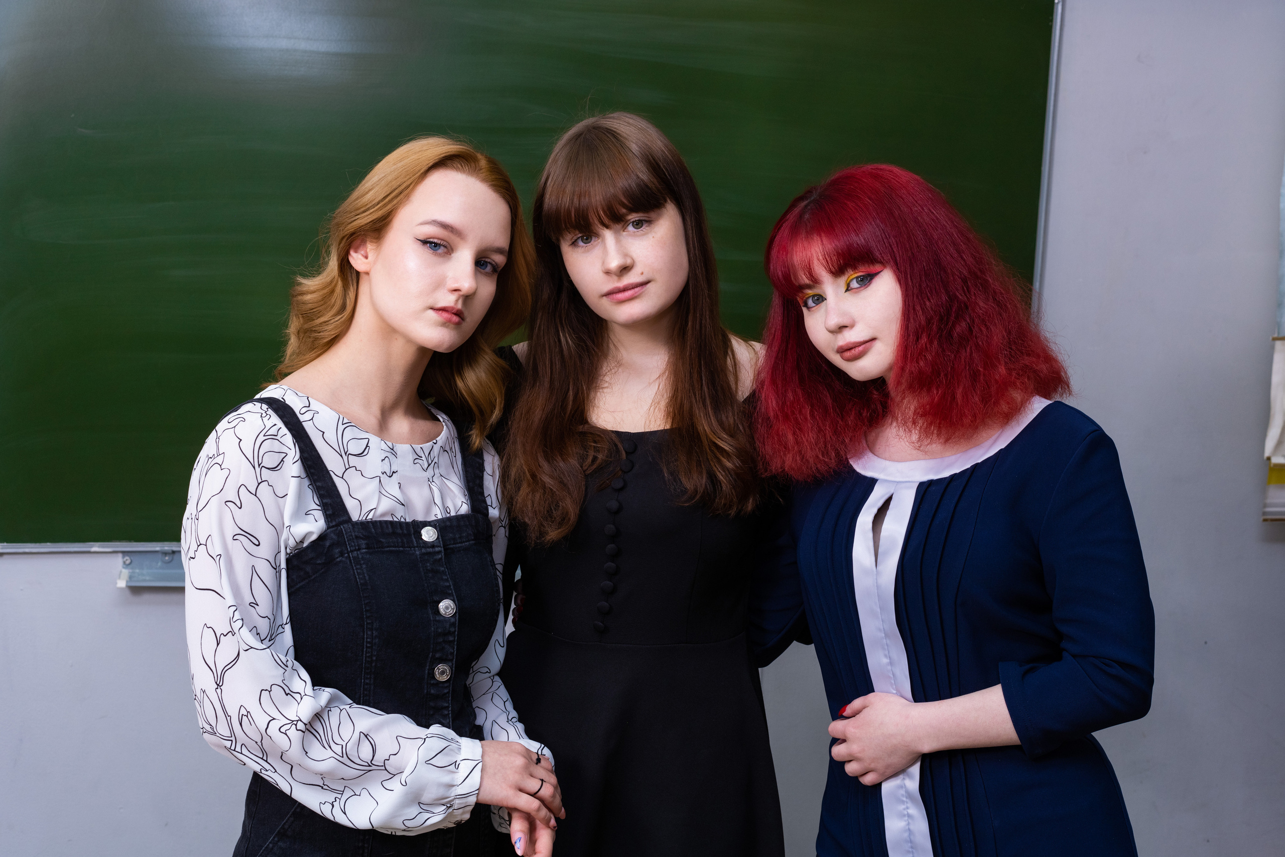 Лицей Климовска 11 класс. Выпускные альбомы в Подольске Москве и МО