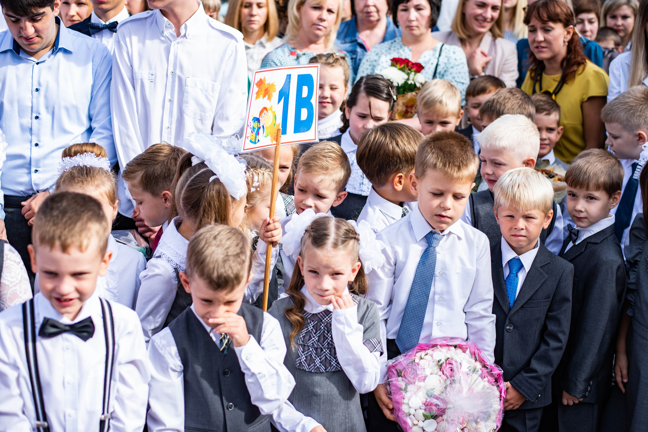 Репортаж 1 сентября. Выпускные альбомы в Подольске Москве и МО