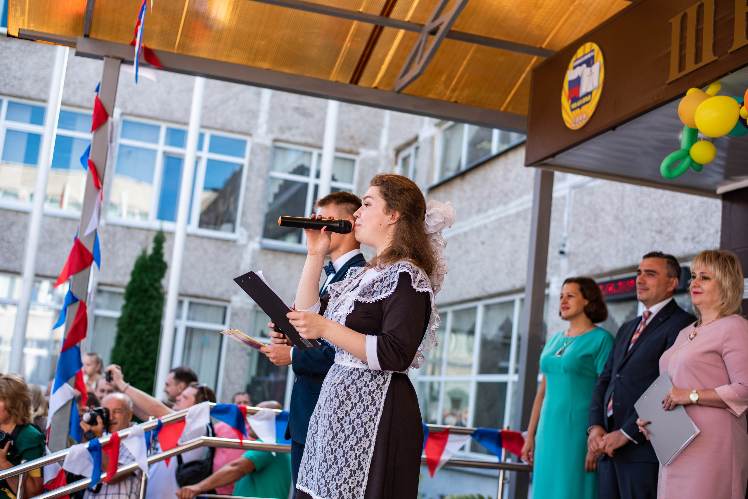 Репортаж 1 сентября. Выпускные альбомы в Подольске Москве и МО