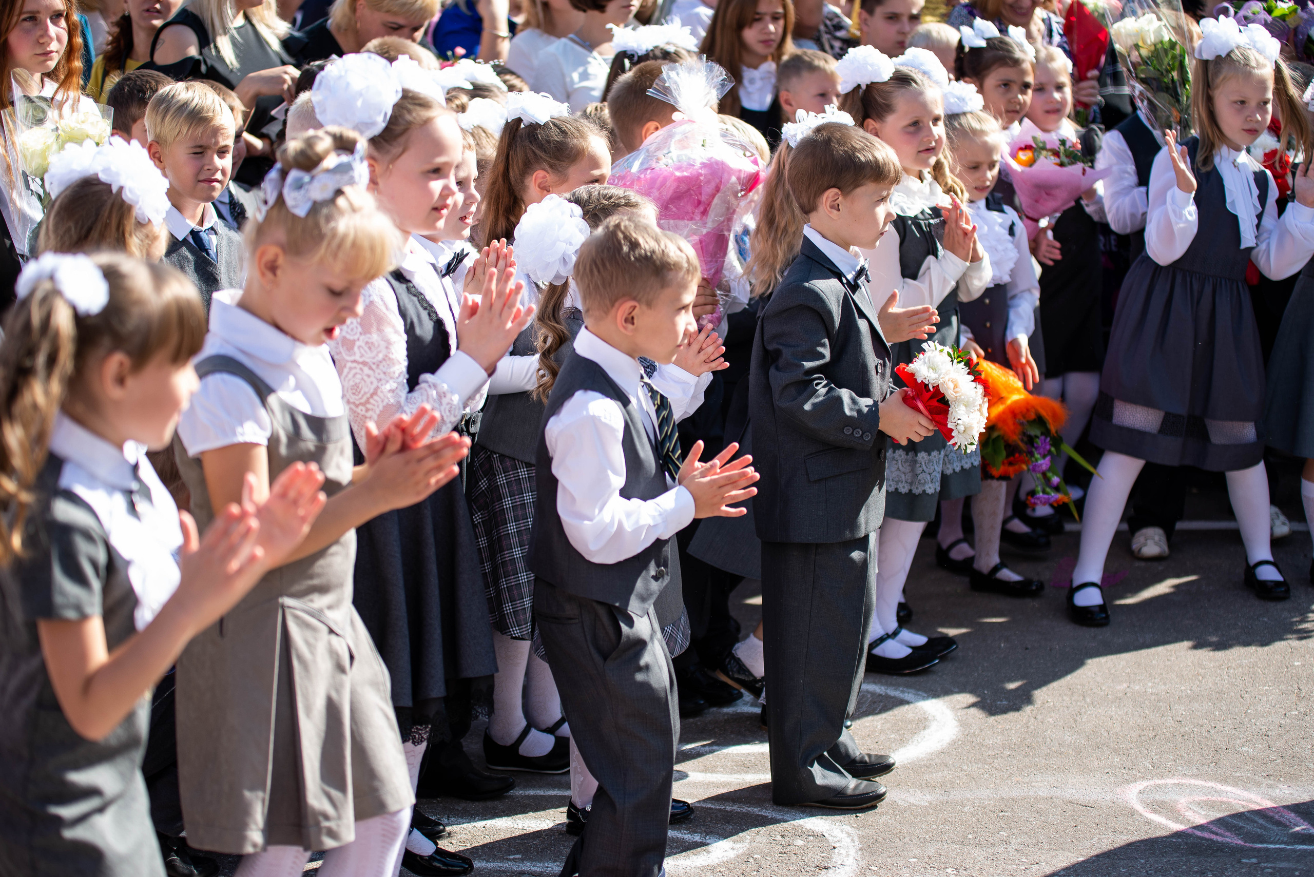 Репортаж 1 сентября. Выпускные альбомы в Подольске Москве и МО