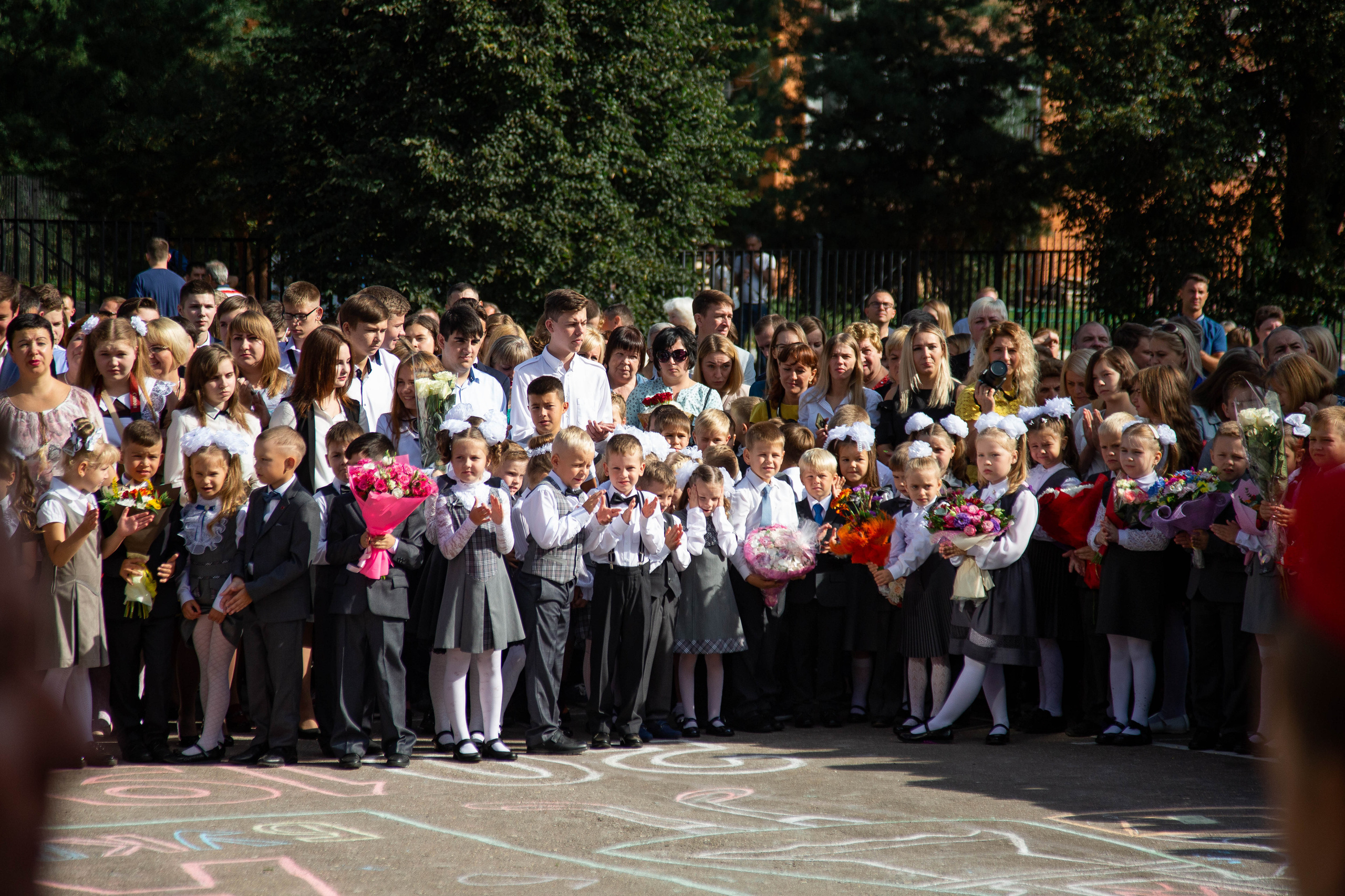 Репортаж 1 сентября. Выпускные альбомы в Подольске Москве и МО