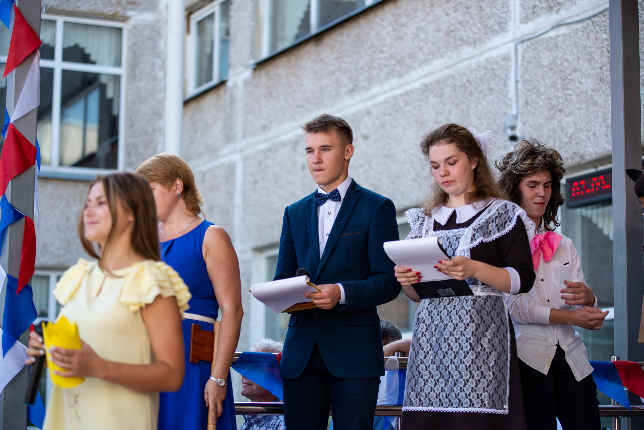 Репортаж 1 сентября. Выпускные альбомы в Подольске Москве и МО