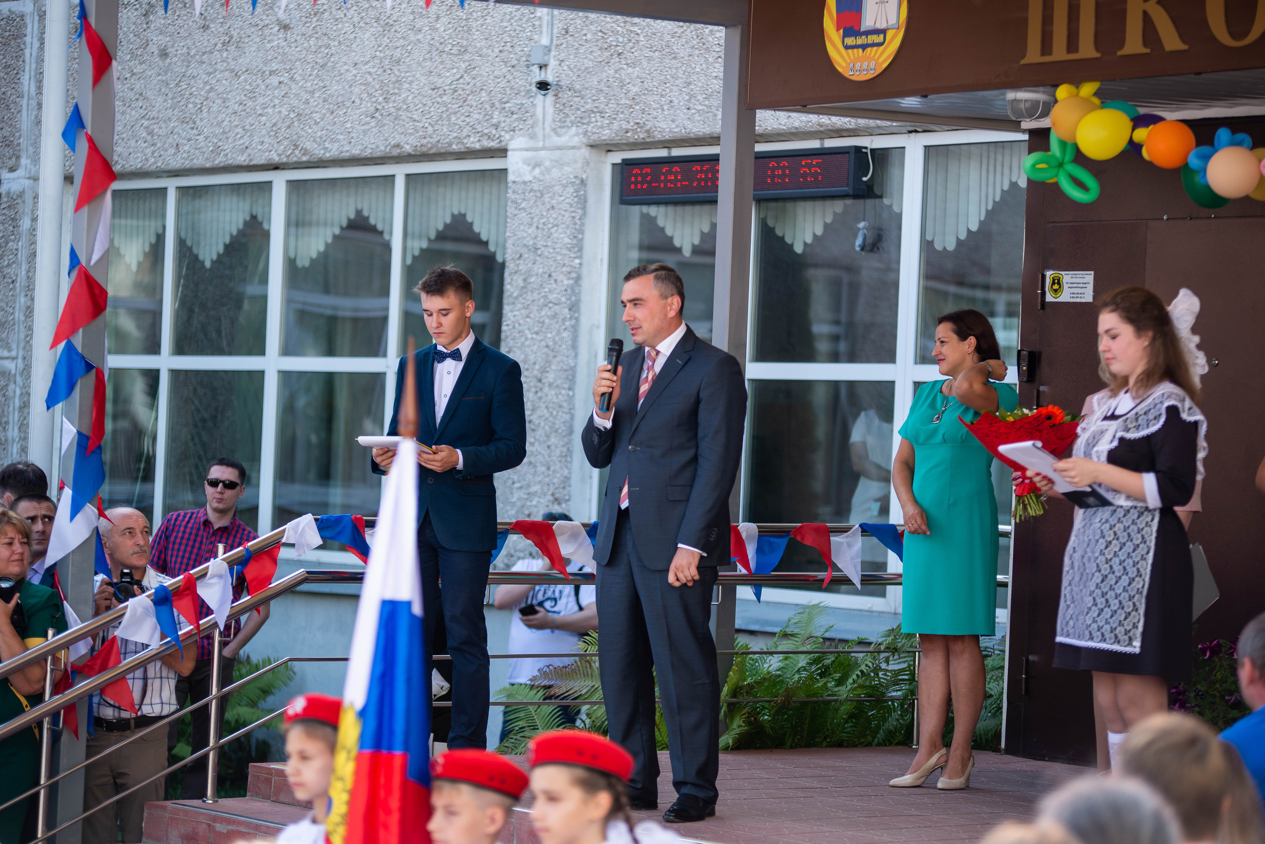 Репортаж 1 сентября. Выпускные альбомы в Подольске Москве и МО