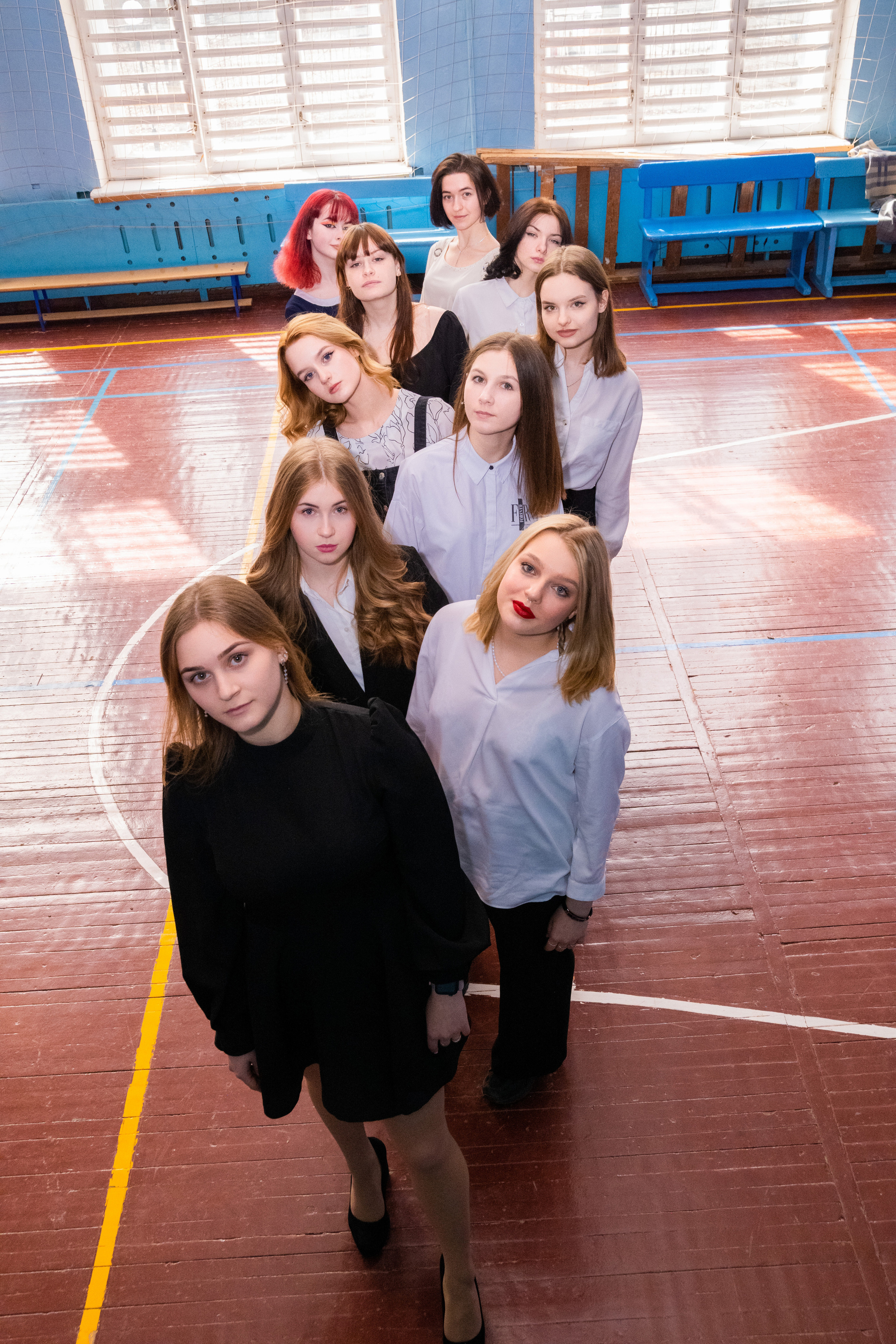 Лицей Климовска 11 класс. Выпускные альбомы в Подольске Москве и МО