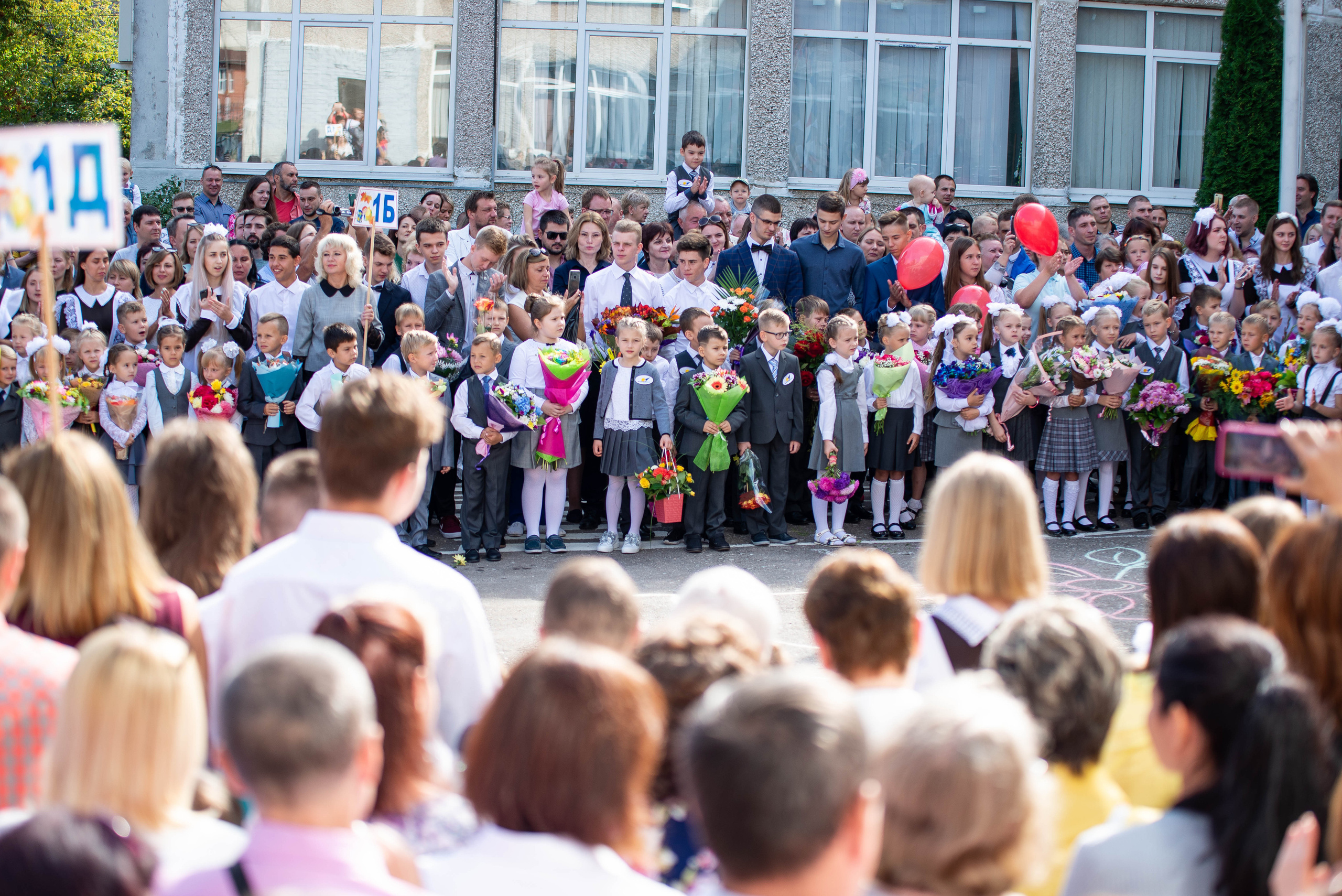 Репортаж 1 сентября. Выпускные альбомы в Подольске Москве и МО