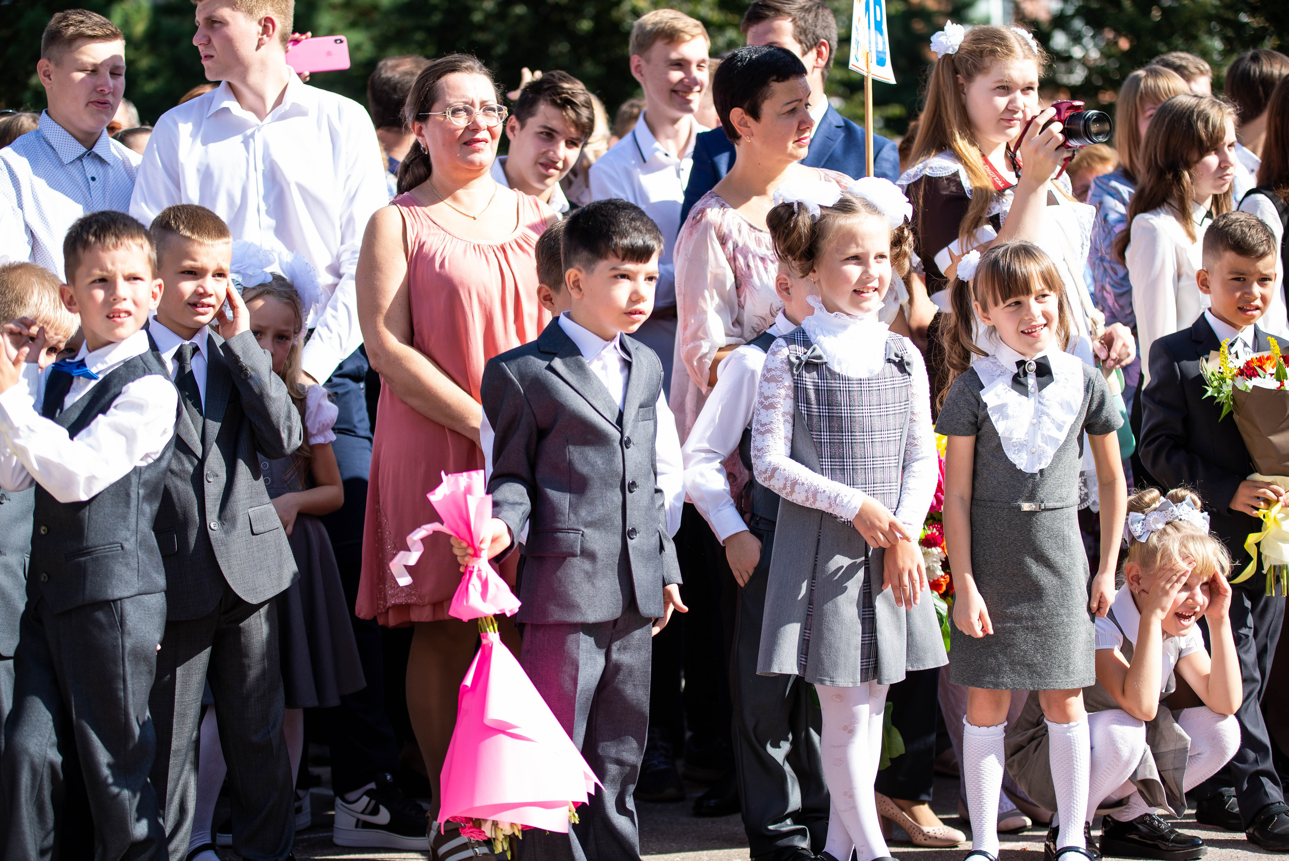 Репортаж 1 сентября. Выпускные альбомы в Подольске Москве и МО