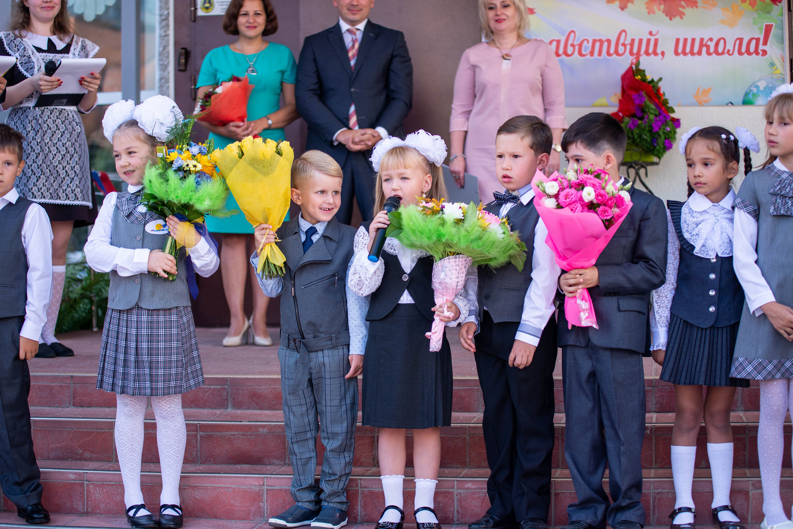 Репортаж 1 сентября. Выпускные альбомы в Подольске Москве и МО