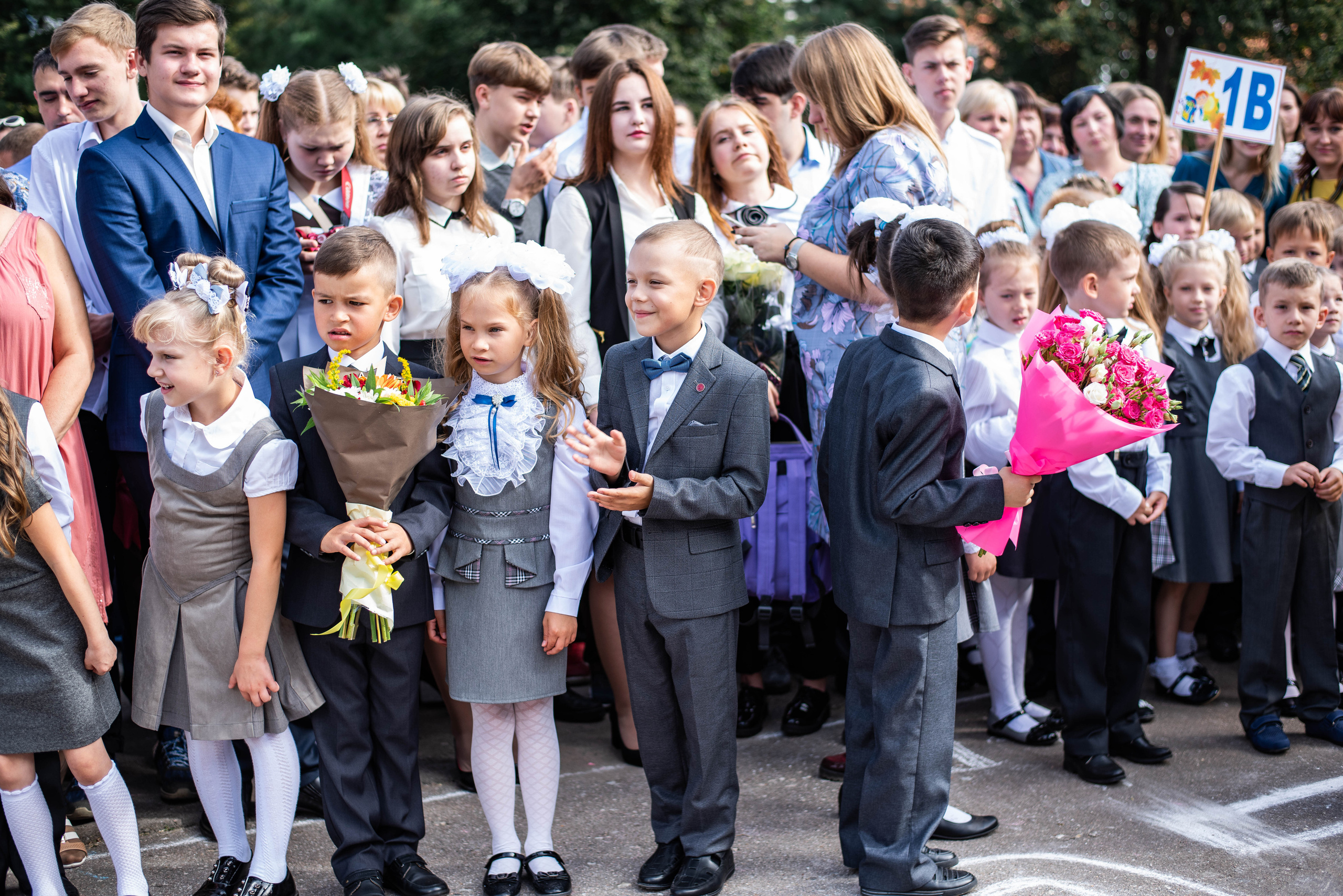 Репортаж 1 сентября. Выпускные альбомы в Подольске Москве и МО