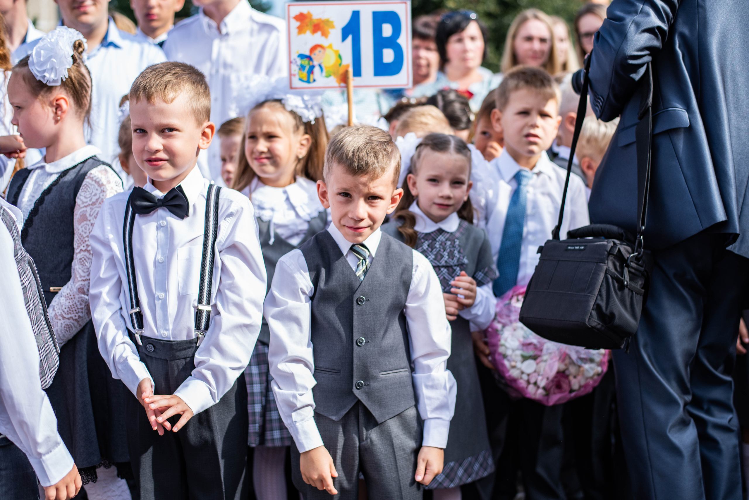 Репортаж 1 сентября. Выпускные альбомы в Подольске Москве и МО