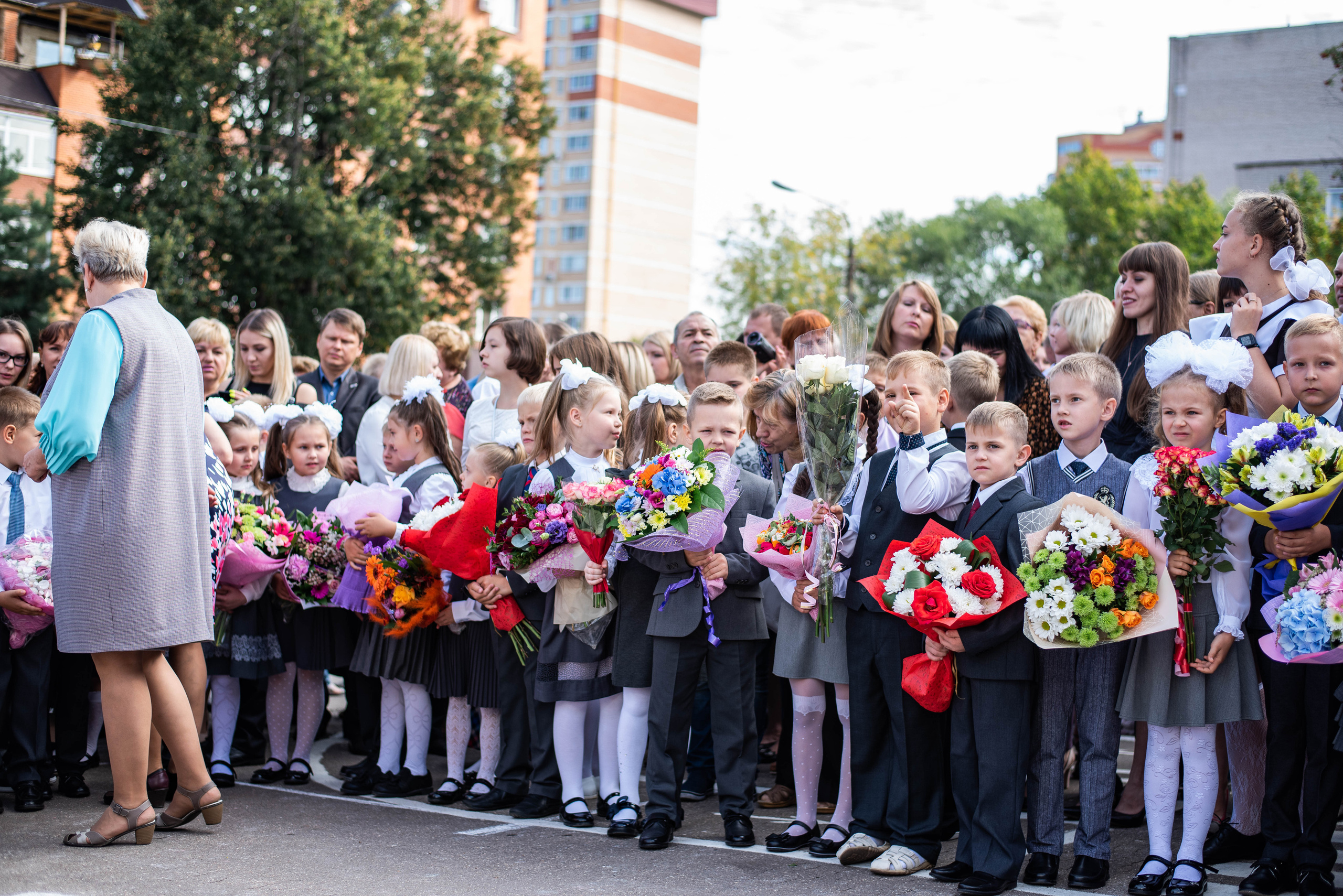 Репортаж 1 сентября. Выпускные альбомы в Подольске Москве и МО